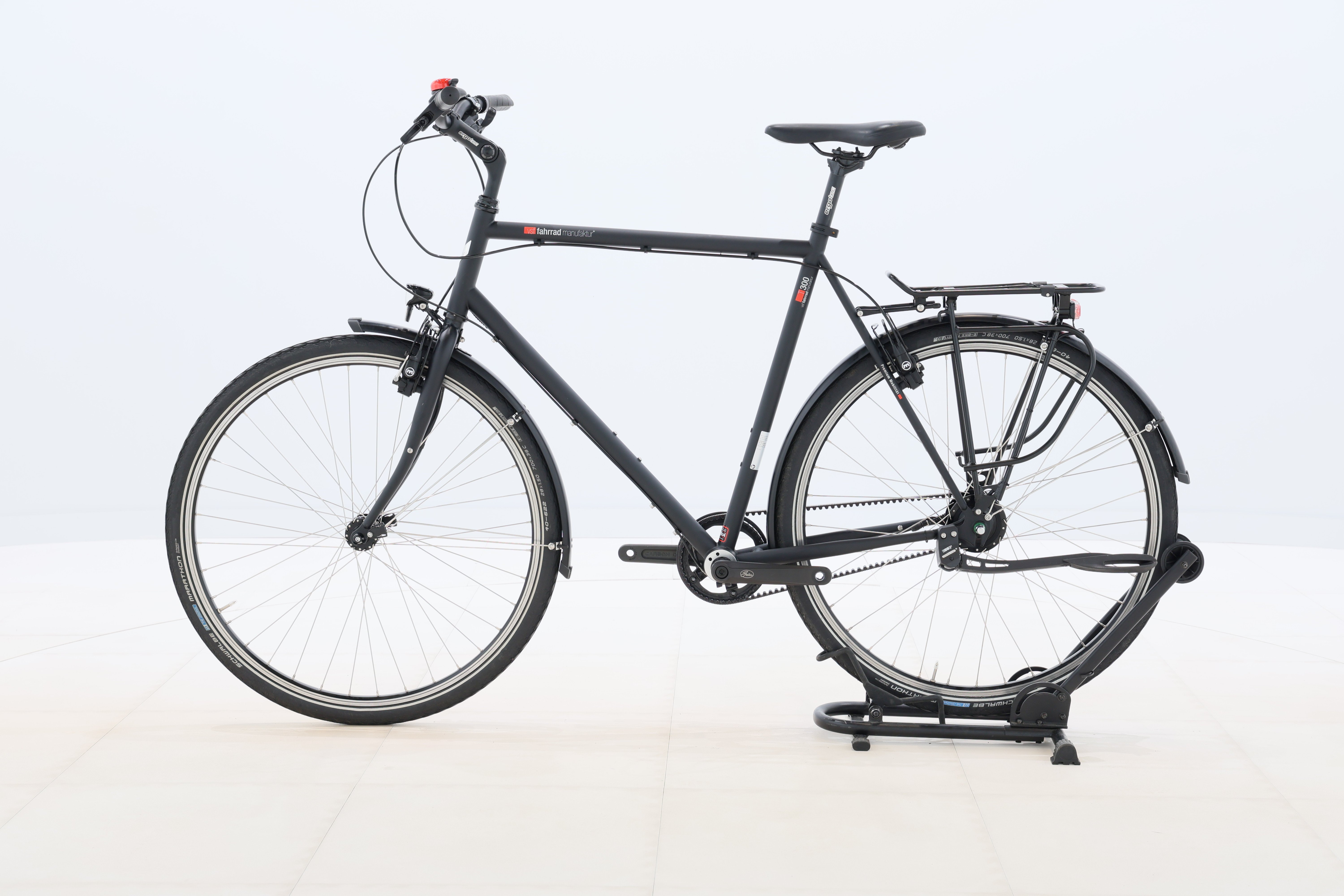 8bd4c695-0ee7-46c2-b874-4a0972a36d5b