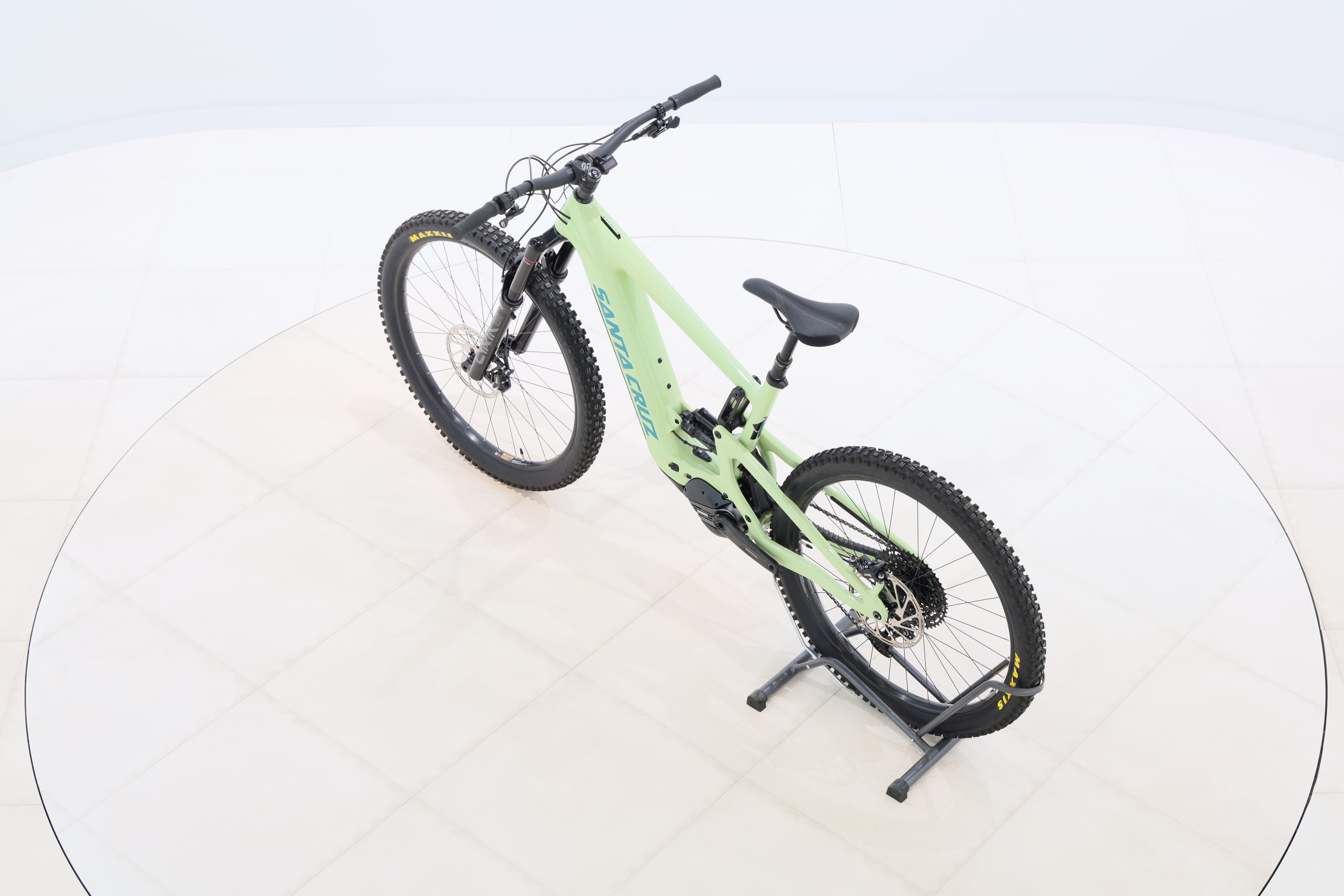 63f0ea74-36d5-4a8d-8b23-1872d9e14392