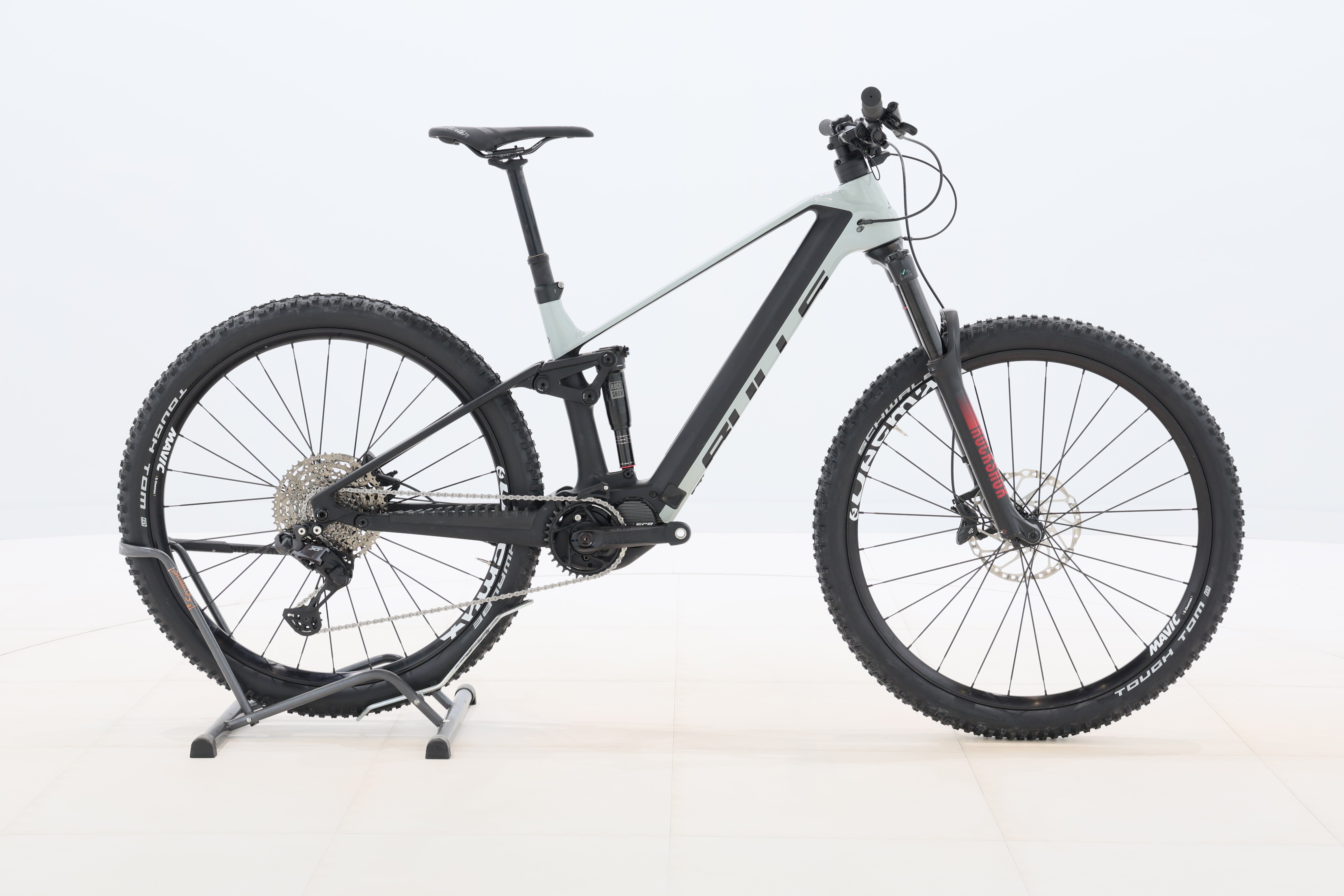 6bbdfcfe-020a-4d4c-9f2f-4b9a496fda8a