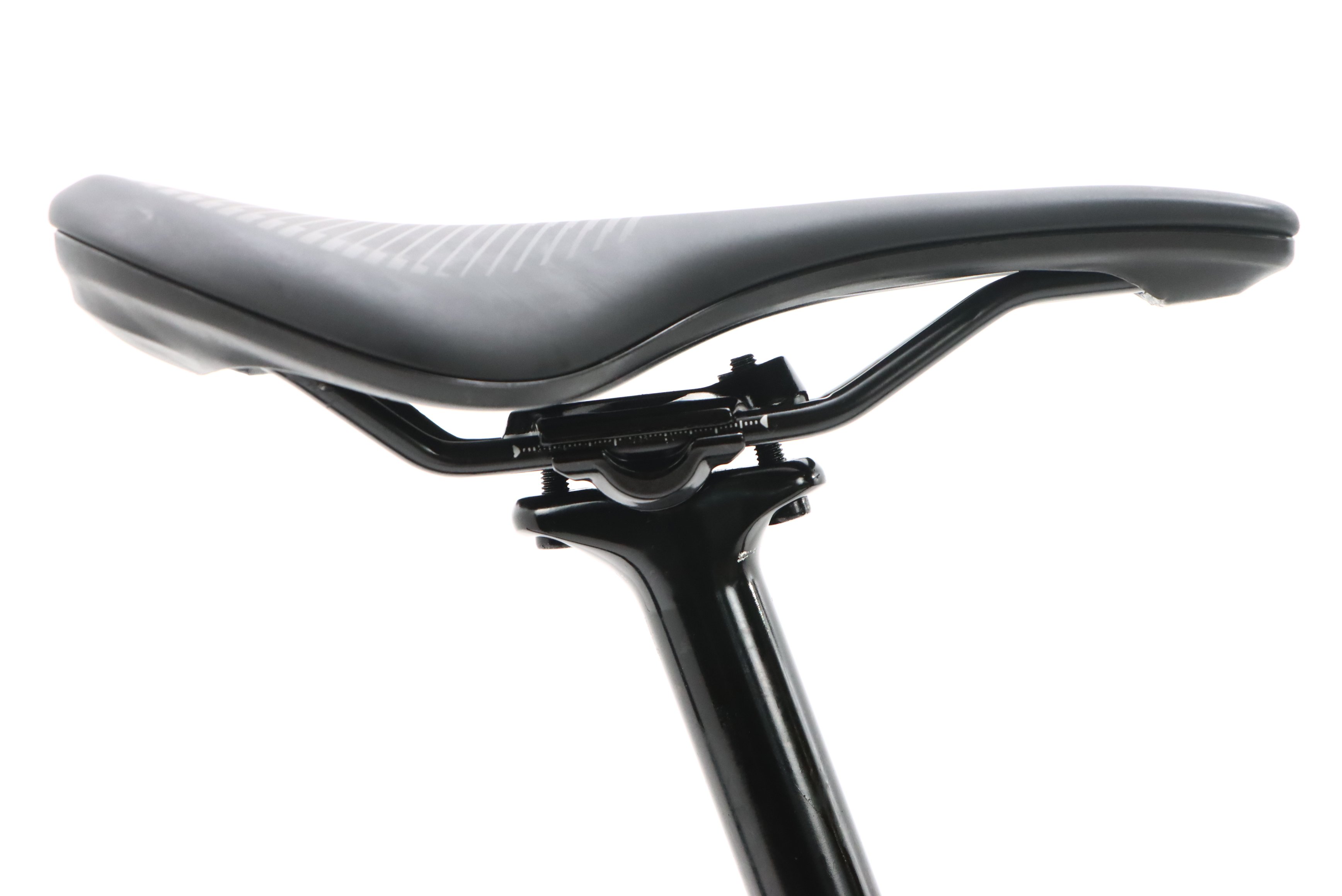 2b800952-fcdd-41c8-8af0-f7d6295a37cf