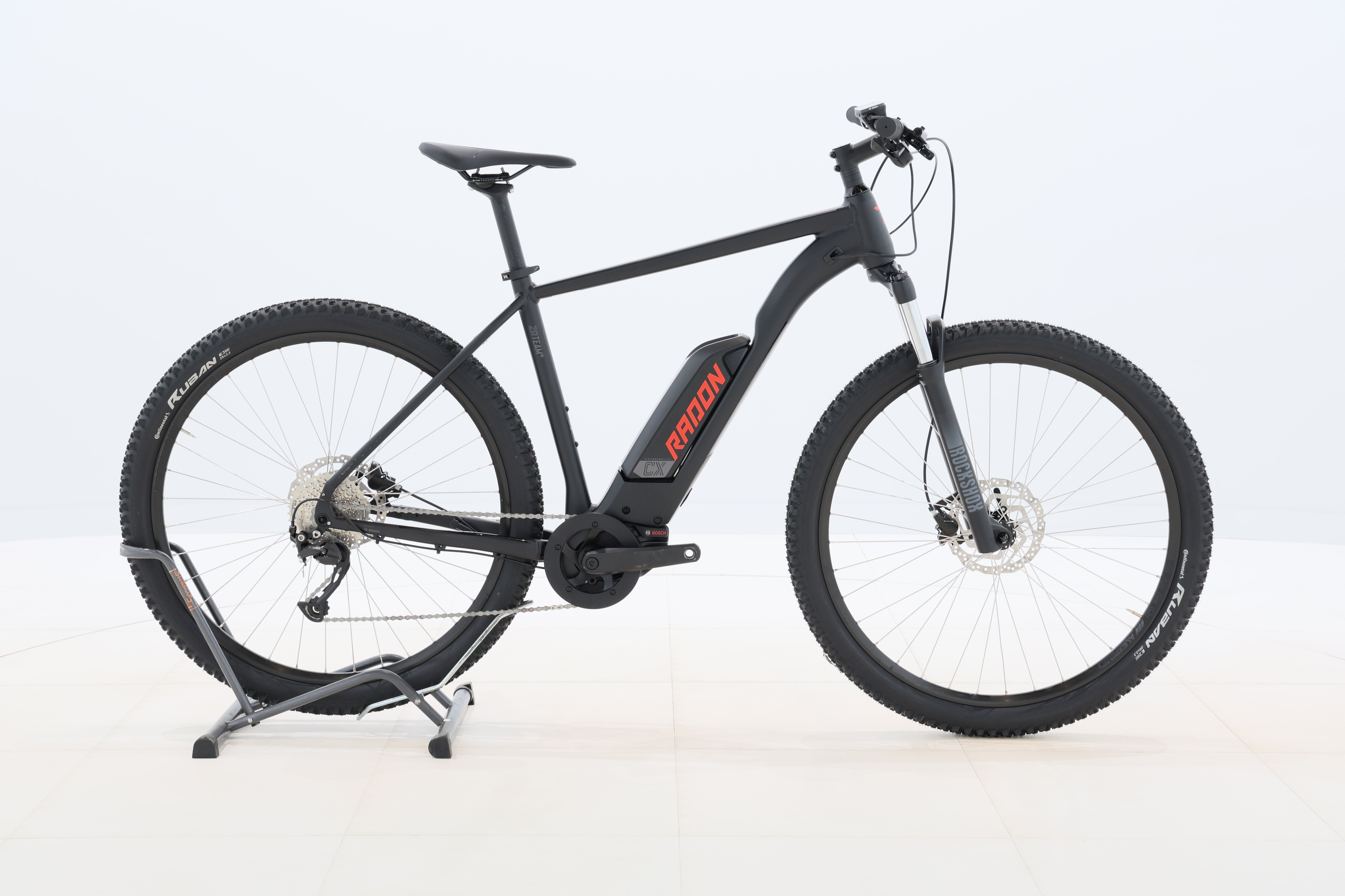 f7a1d923-fb7a-48aa-9505-efa9bd2d1a76