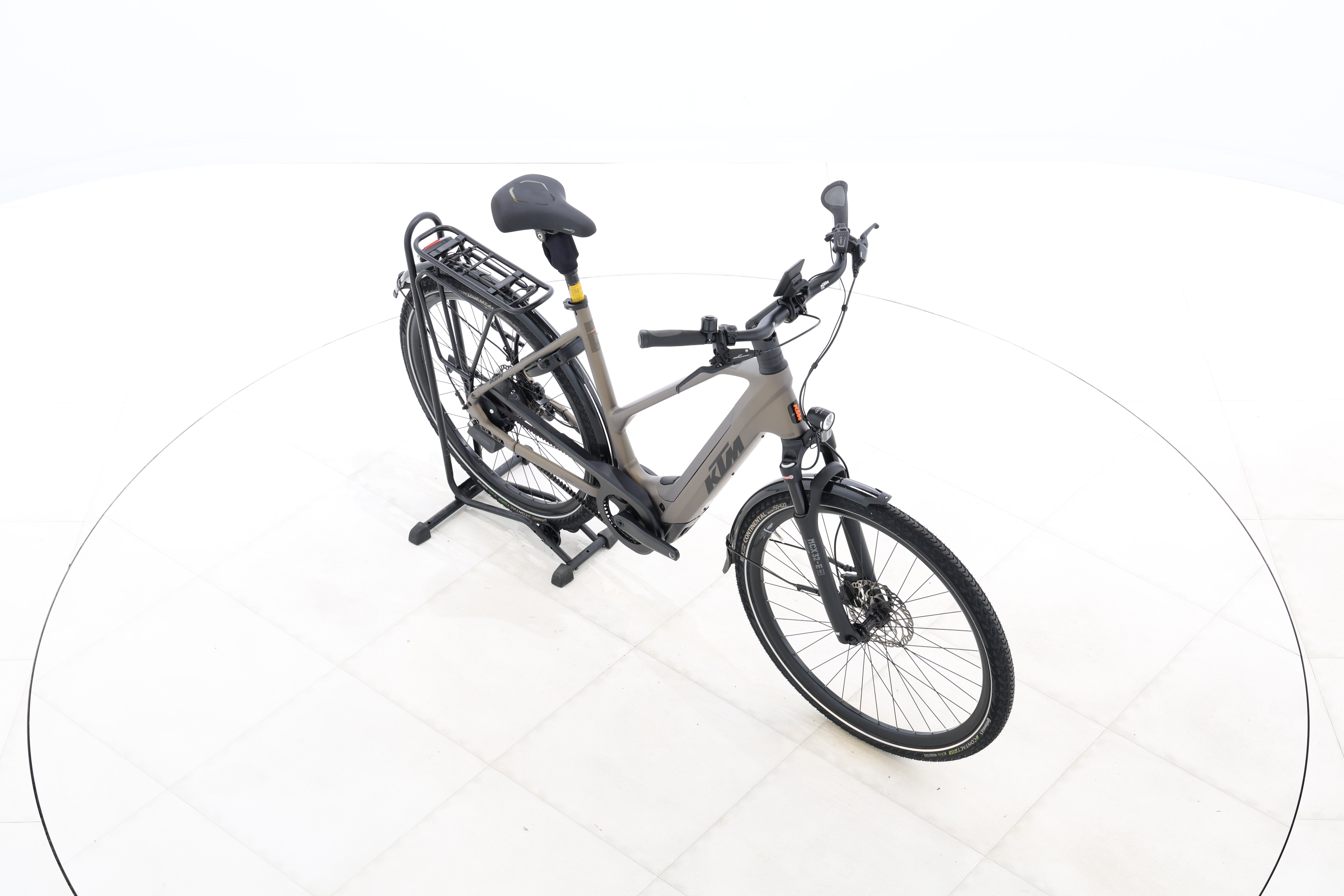 a385bb61-4b94-4467-a3ca-b372b4f00f01