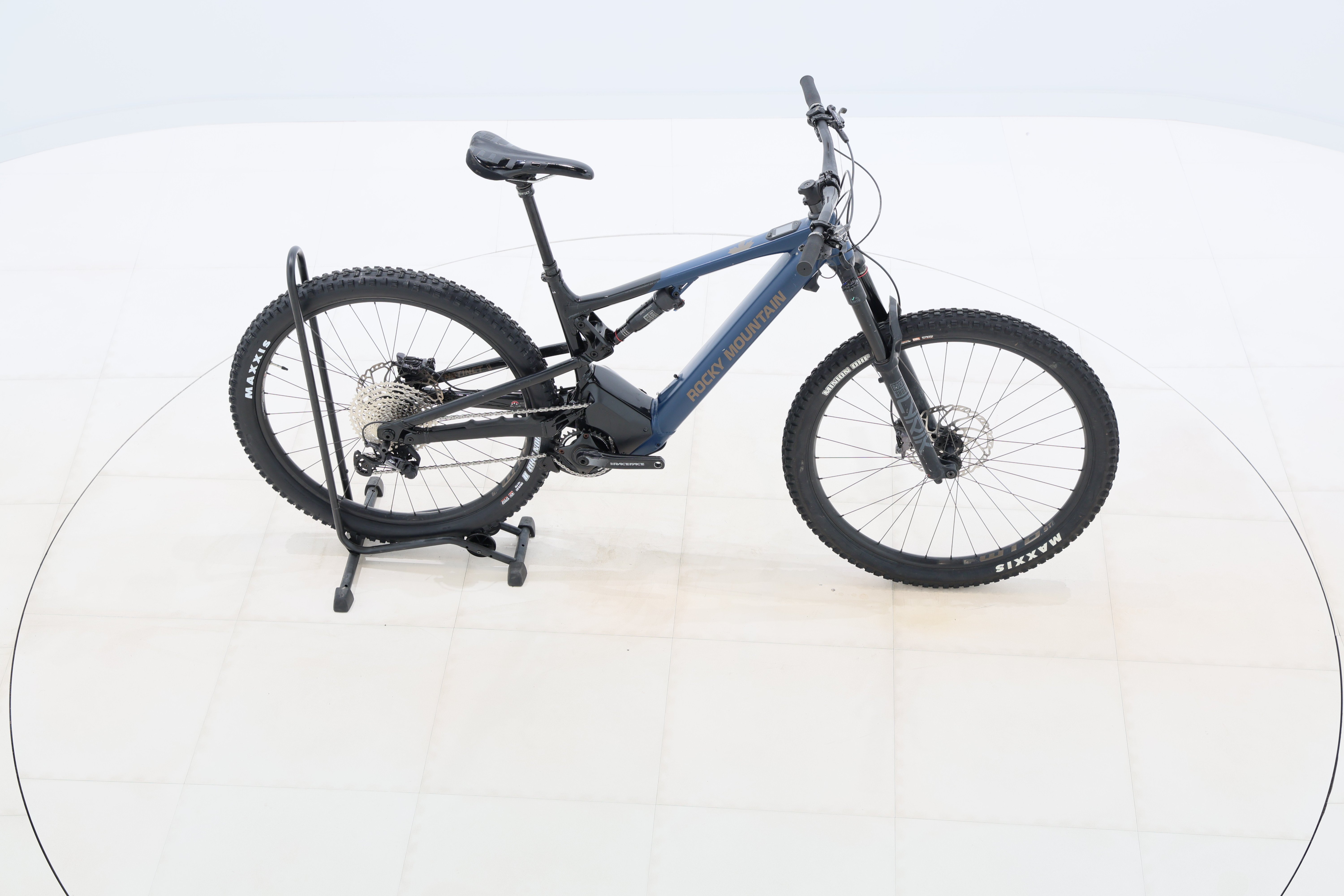 4d9ba91a-d206-4df6-8468-2fa08b9851e0