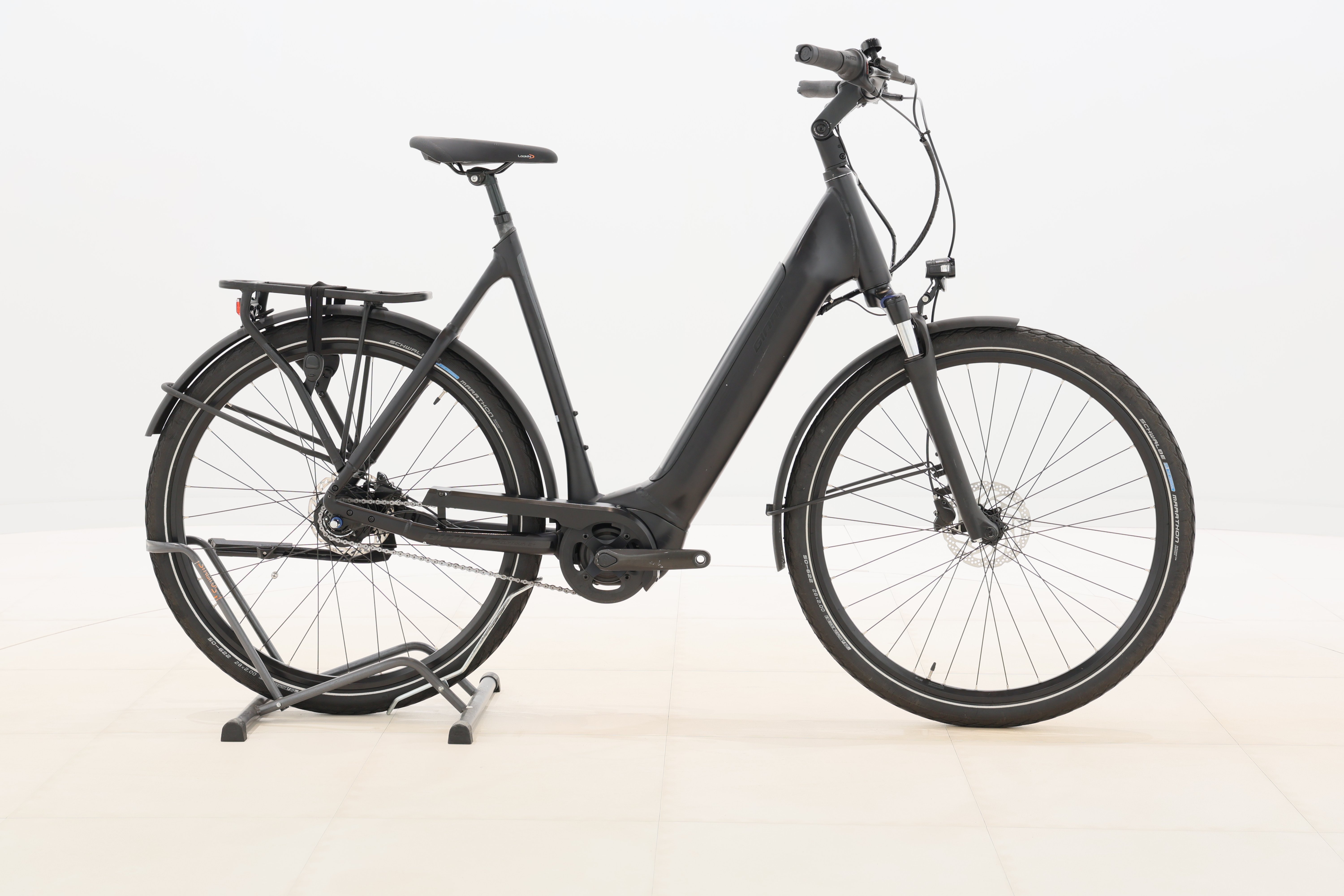 d2b03f10-55c2-4fab-8b2c-cd9d8c51462f