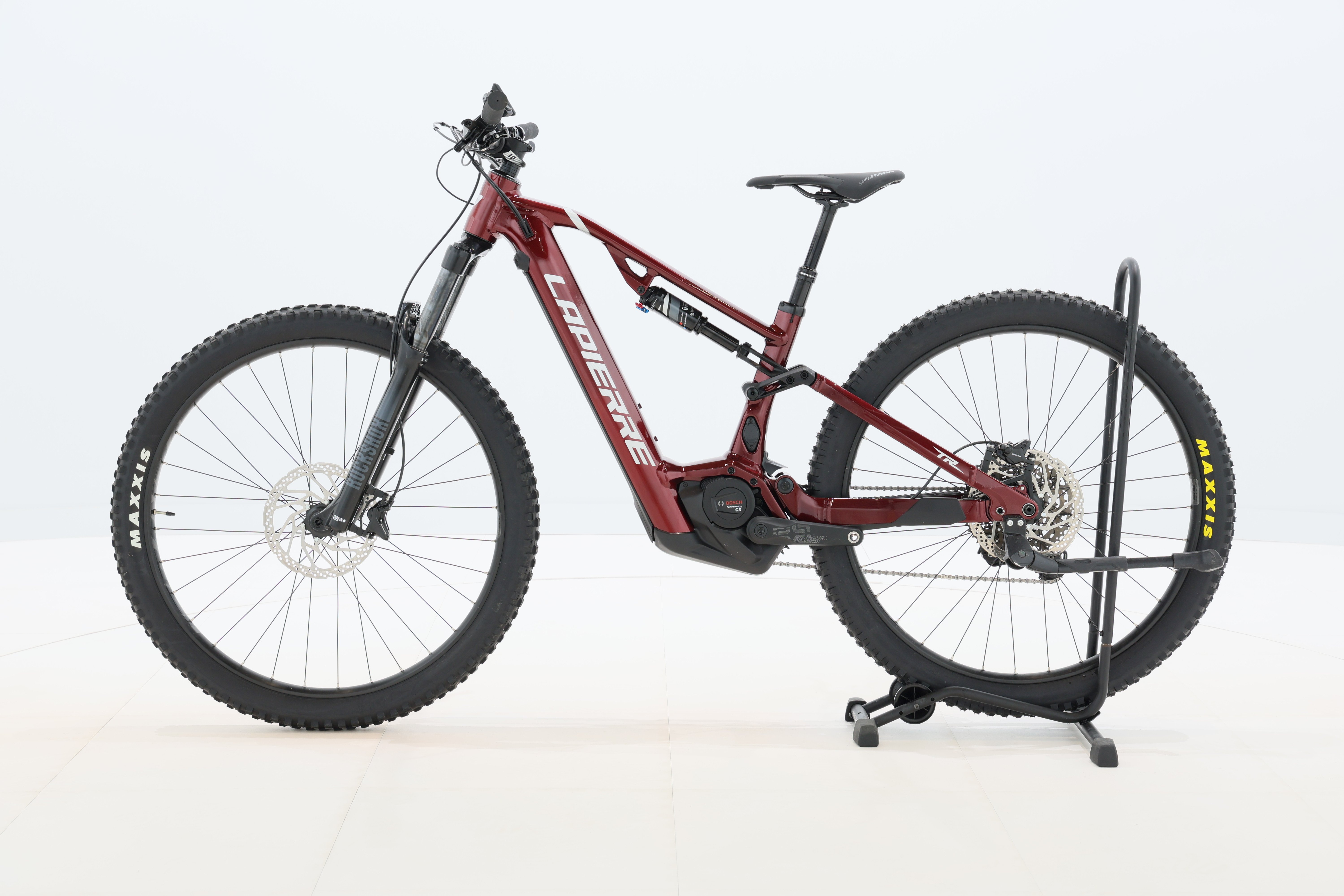 c02f2d65-d27e-47a8-a3e2-fe6c096bc5e1