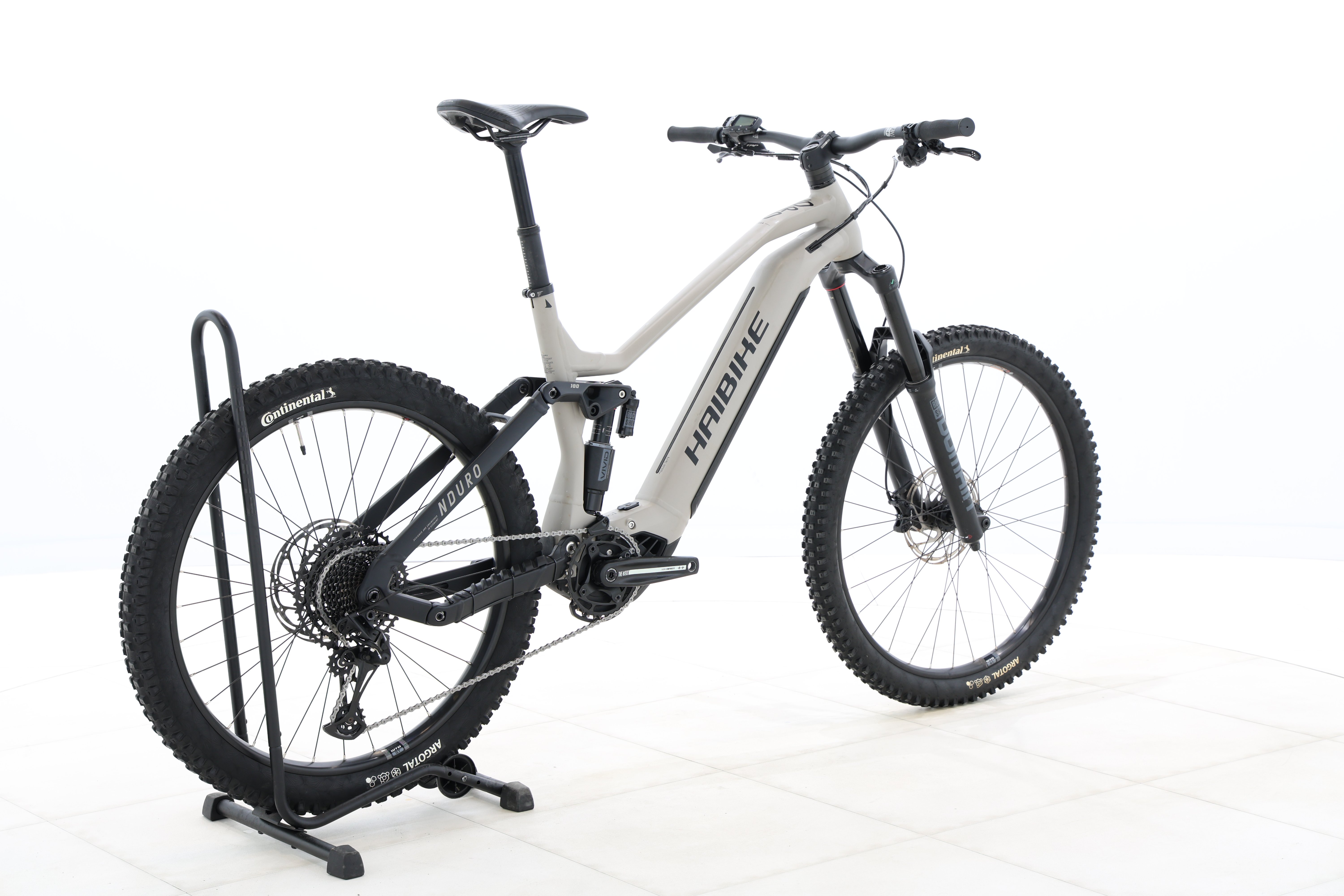 95158991-4876-40e8-a0a1-4f64a229e46e