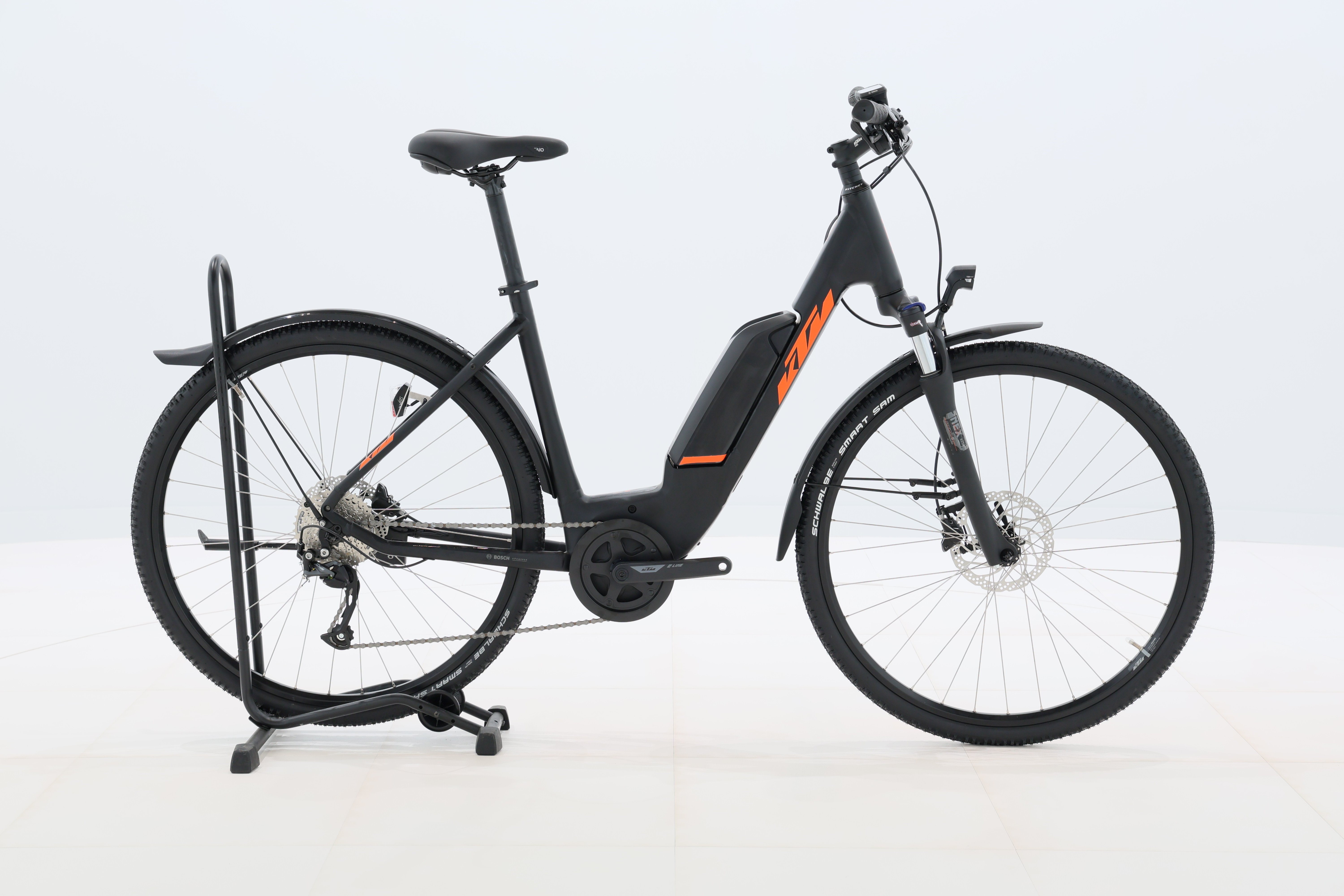 cdac011a-ce60-42d3-a742-3540f6b2d128