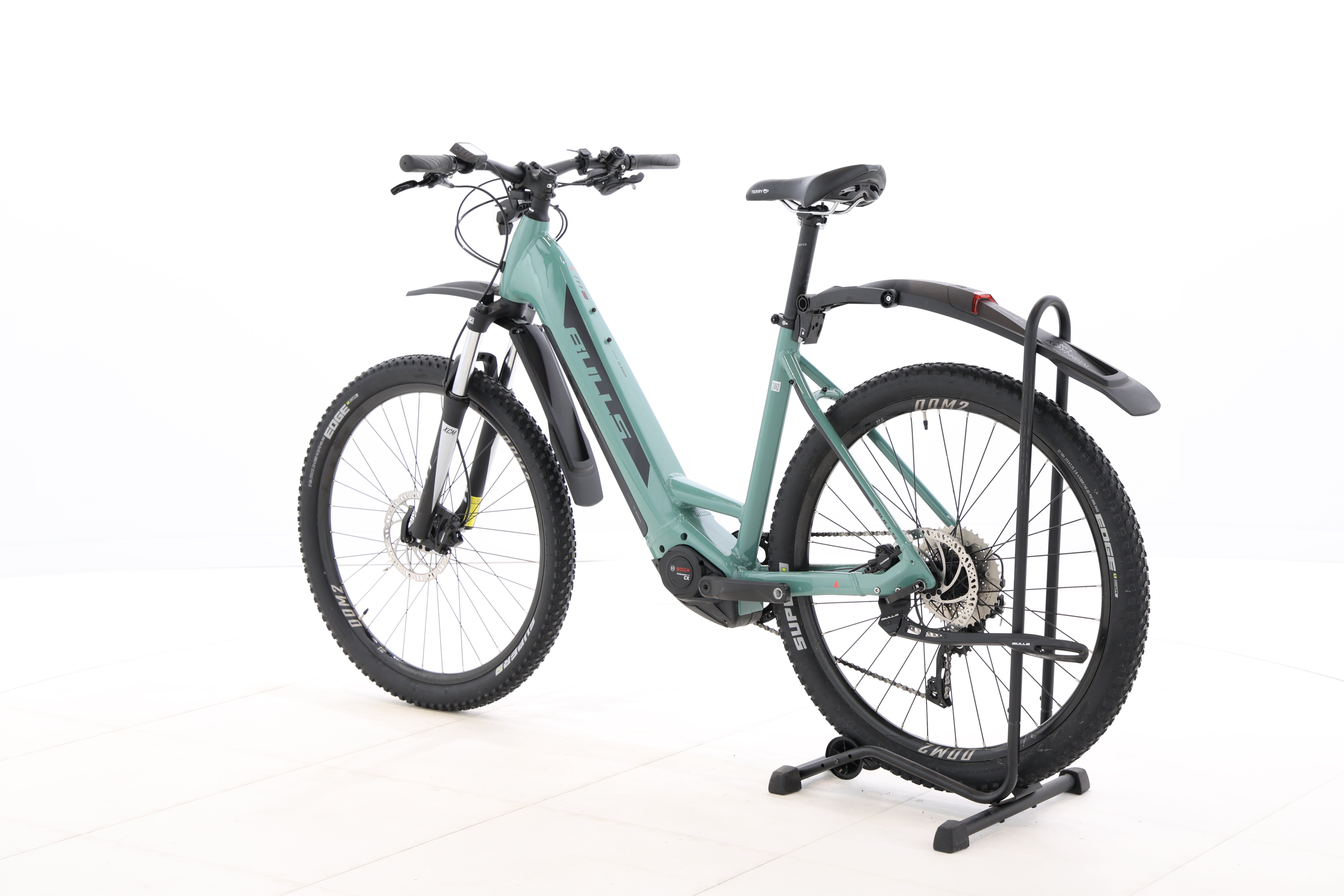 d3898511-930f-455c-9cd7-672c9150de2b