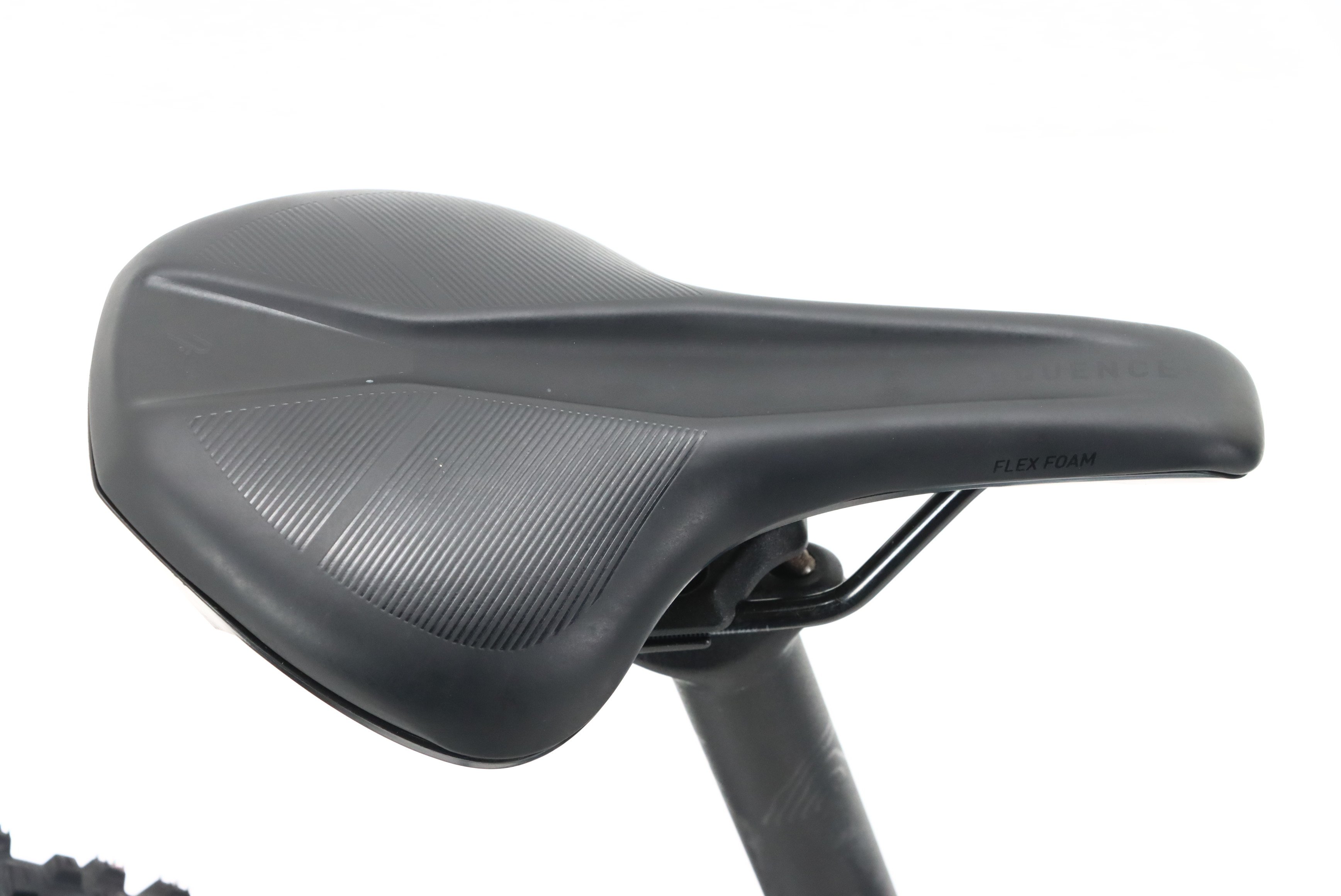 8bb041df-783e-41fe-a6ae-a2ae3d38d76d