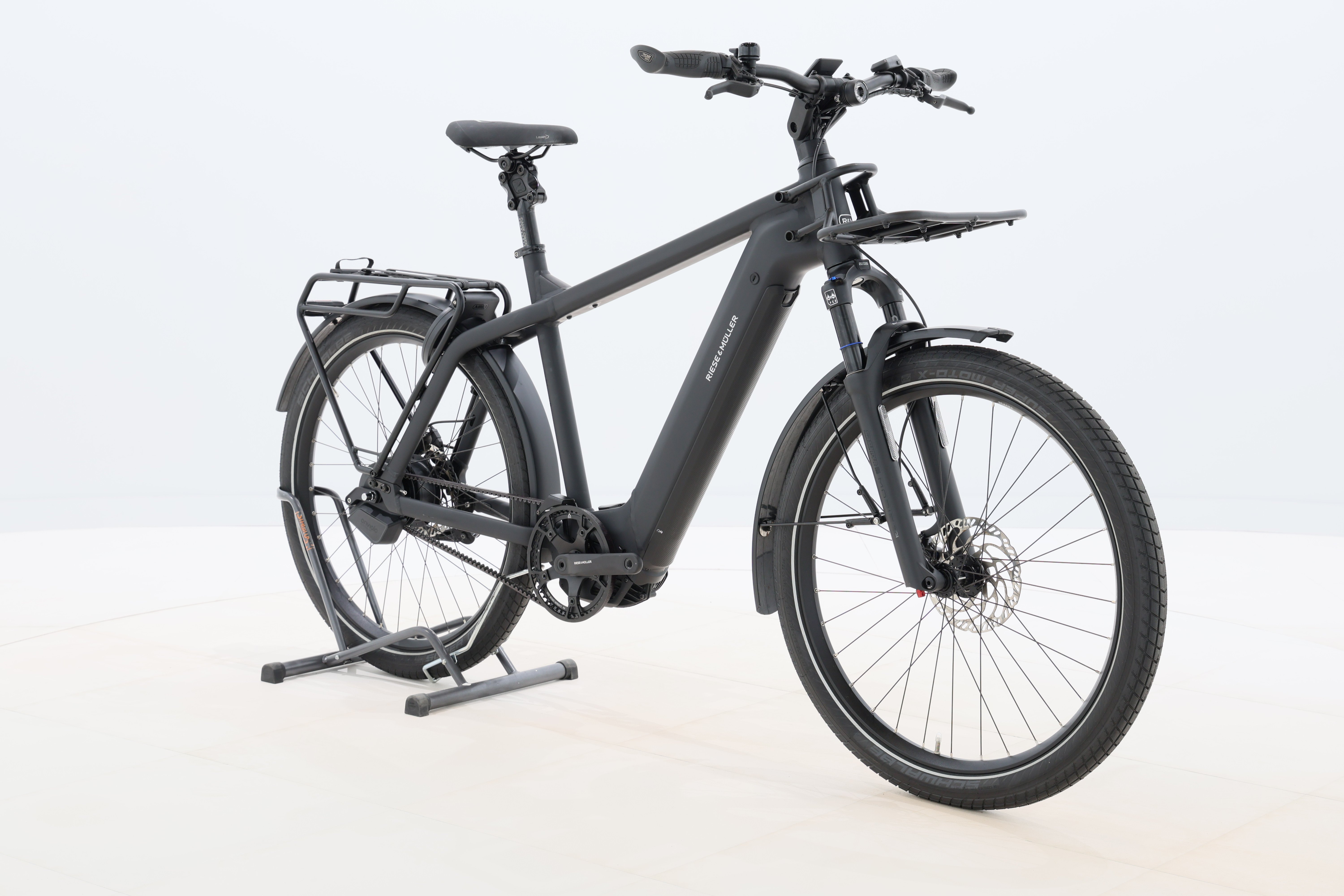 8de5ac43-c7b2-446e-b17c-d4f1dc1f3c84