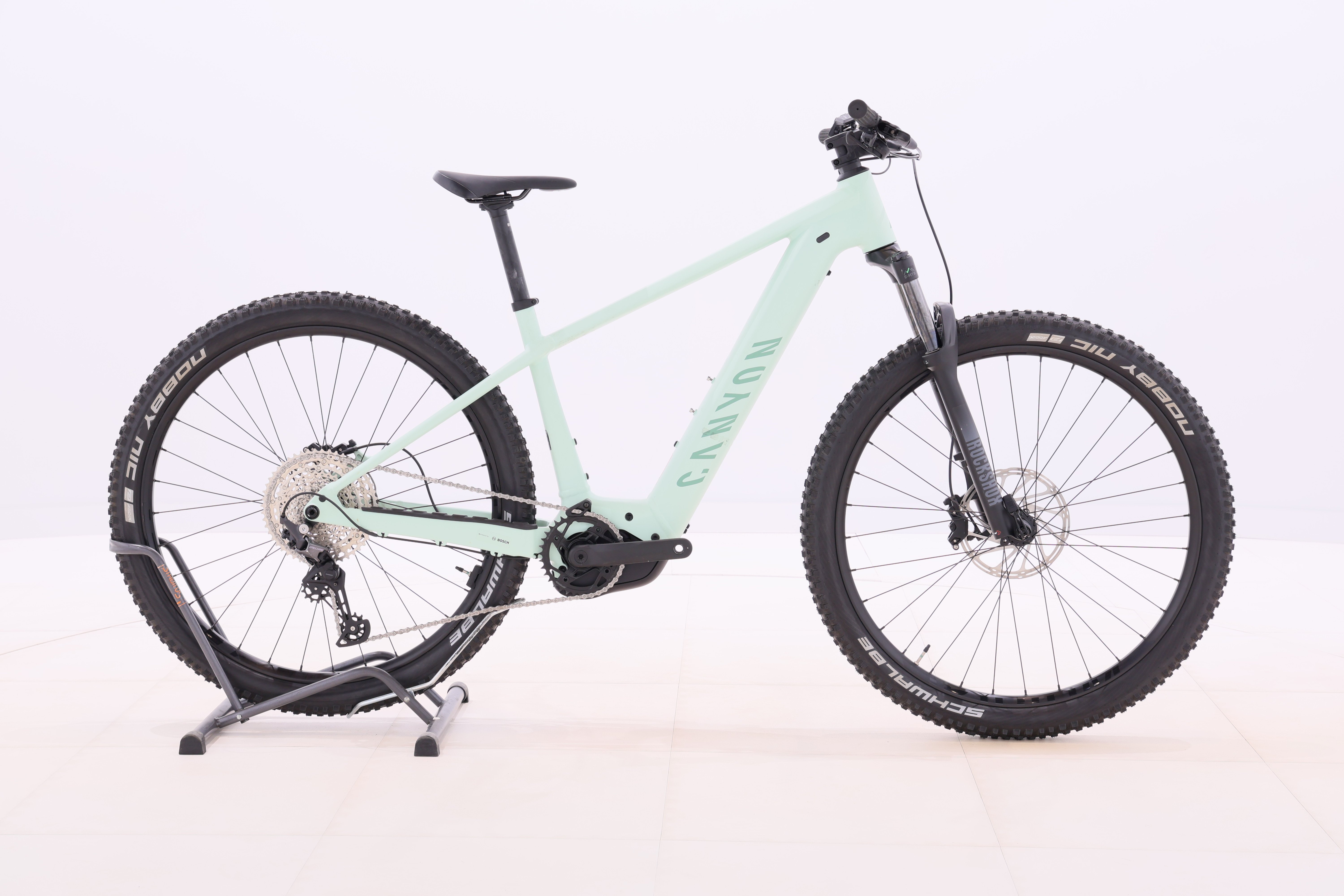 6103622f-babe-428d-bc63-c044429644ad