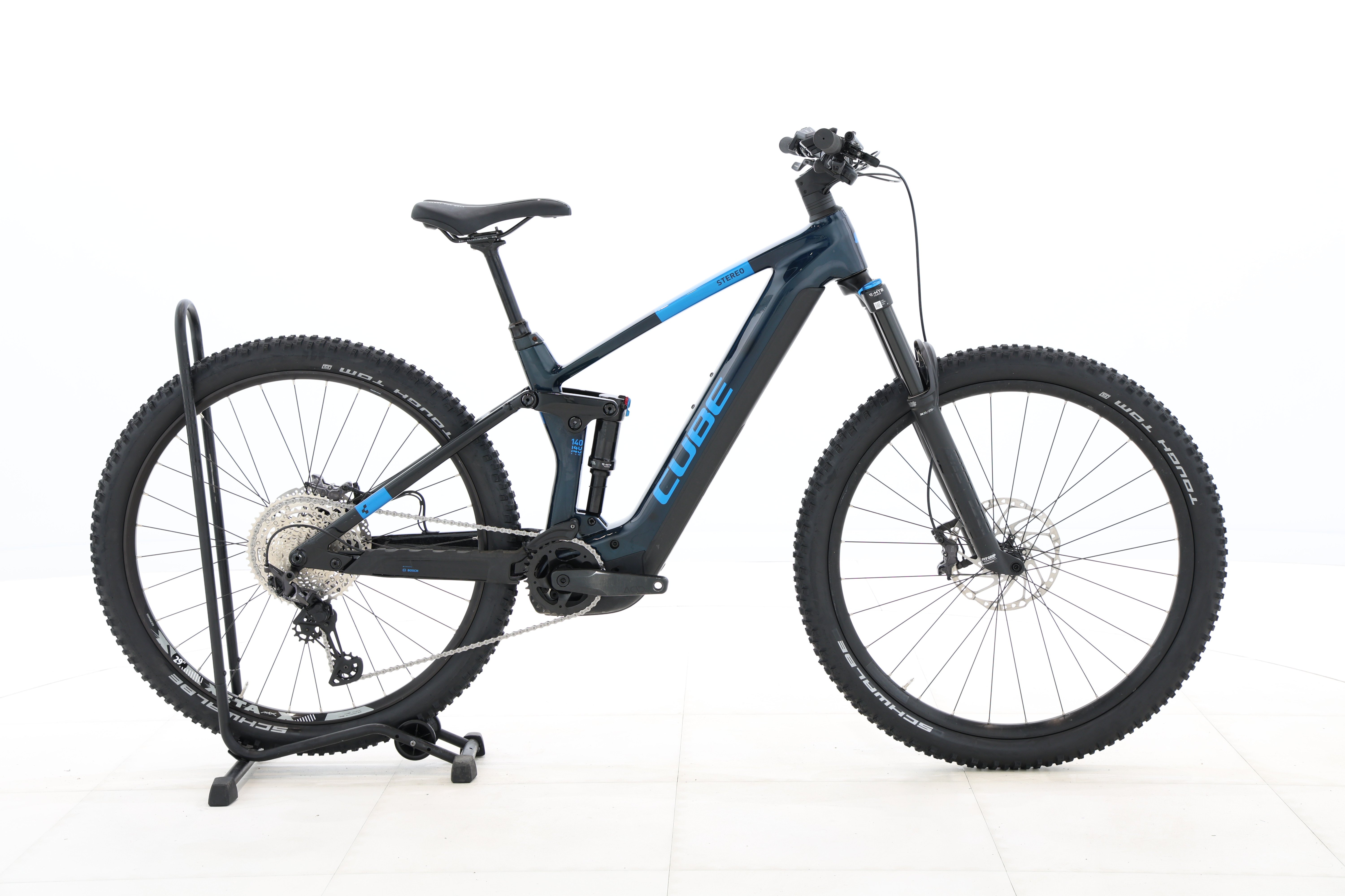 195d899e-cc1a-4266-8a81-aa72a98ad987