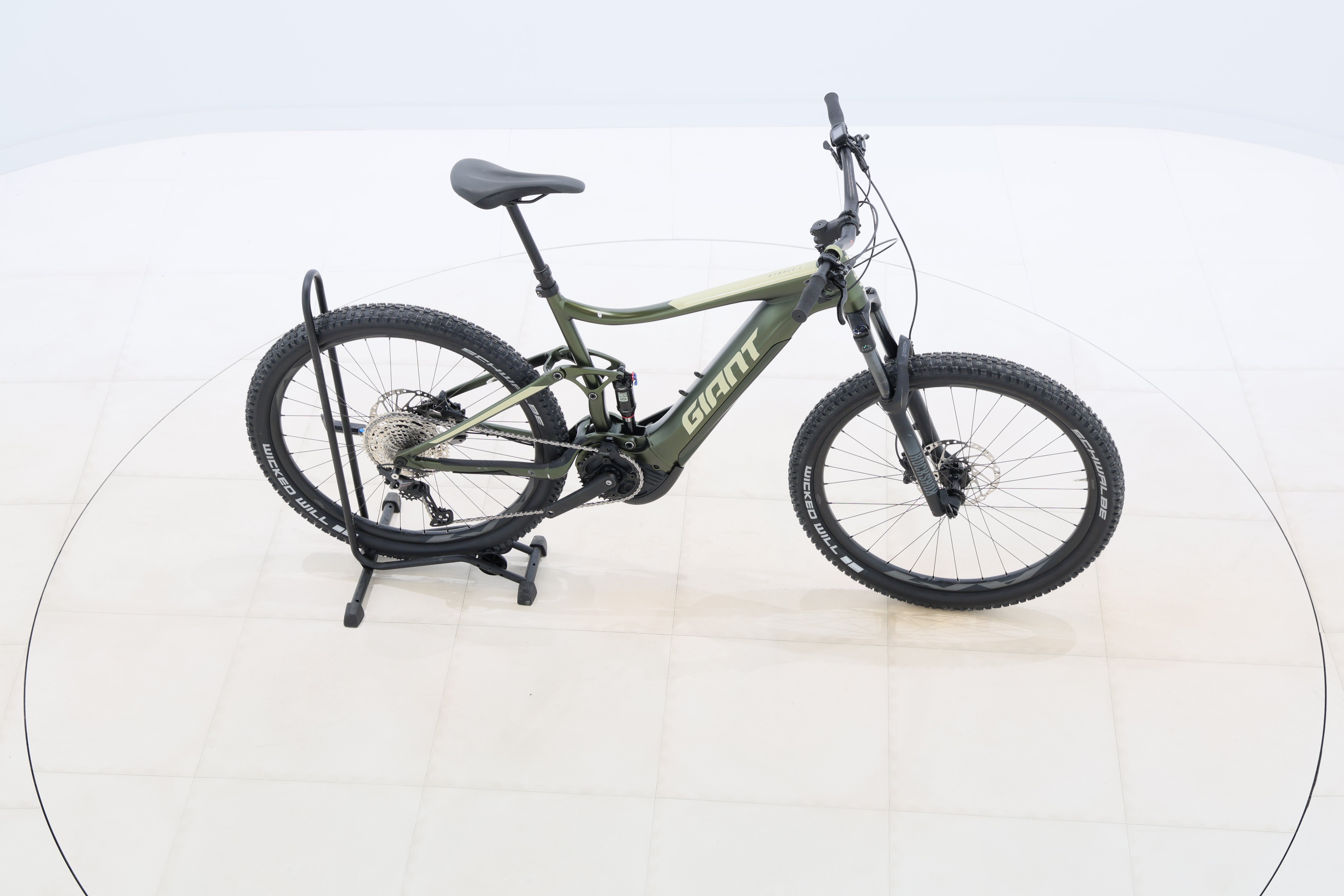 99e0b6ac-d20f-49bd-8f78-b39e567aee11