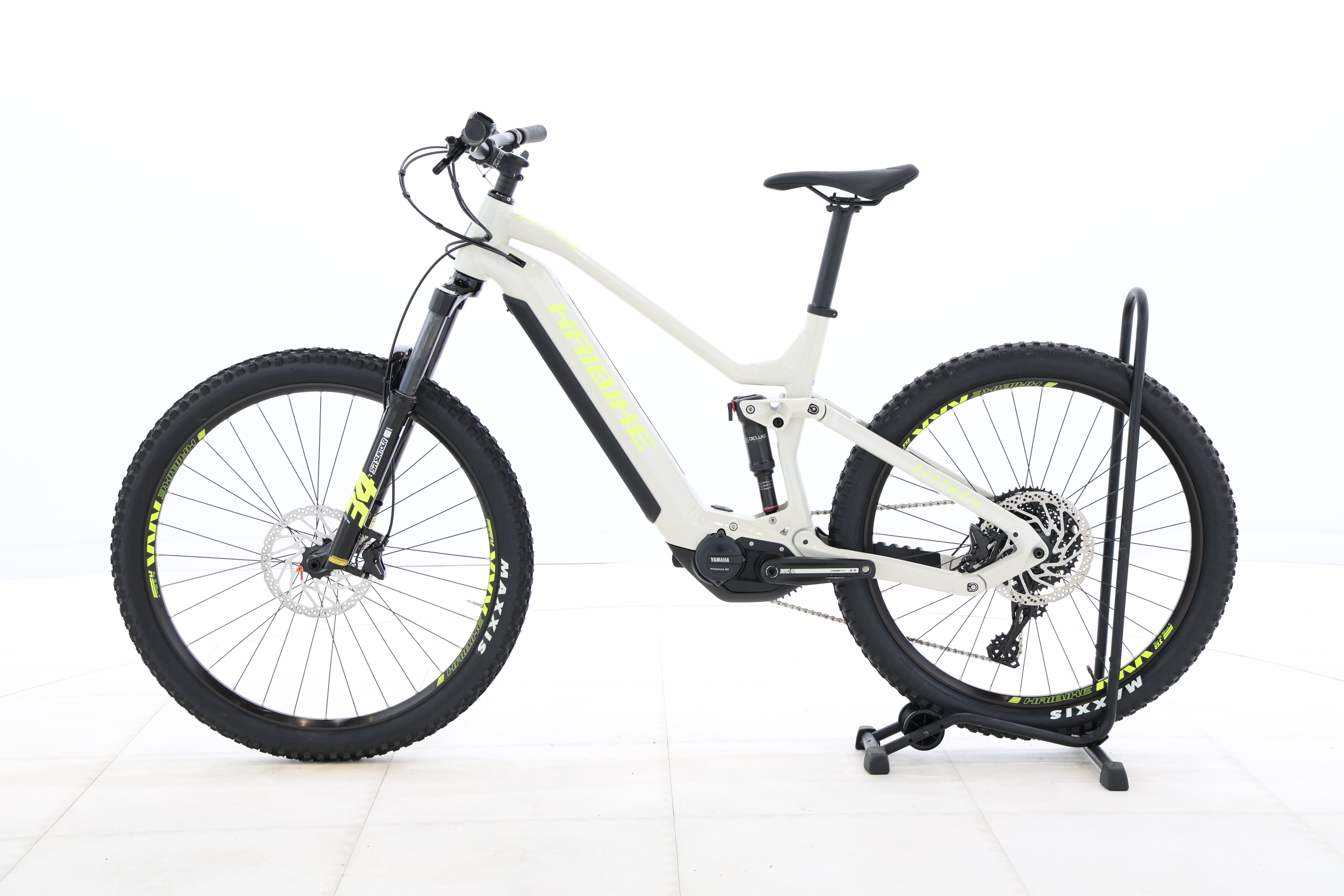 cee1b9db-ed92-428d-82c6-74c2a9137abf