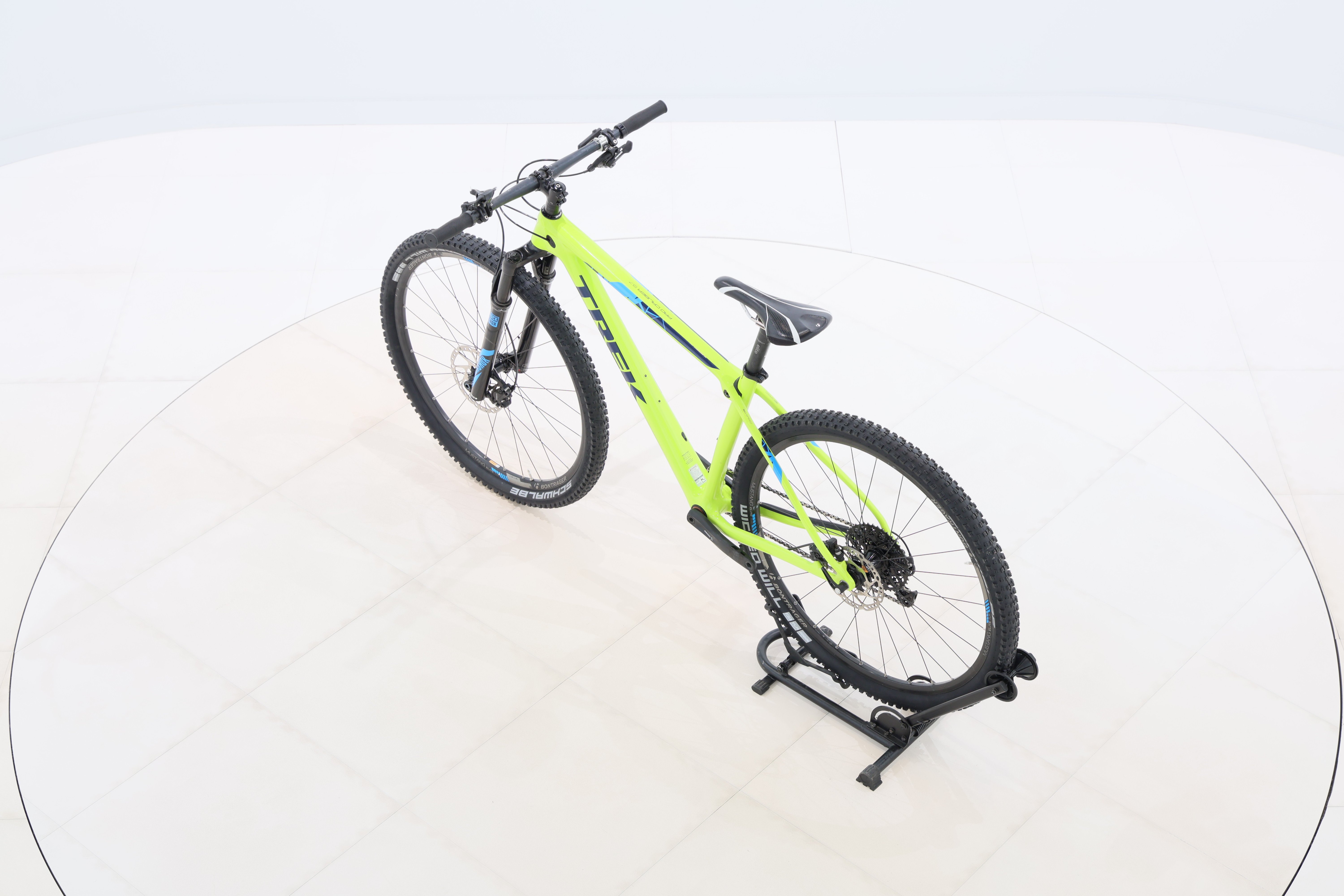 22c3cd11-dd4f-40c6-b2f4-01f0f98e5e1c