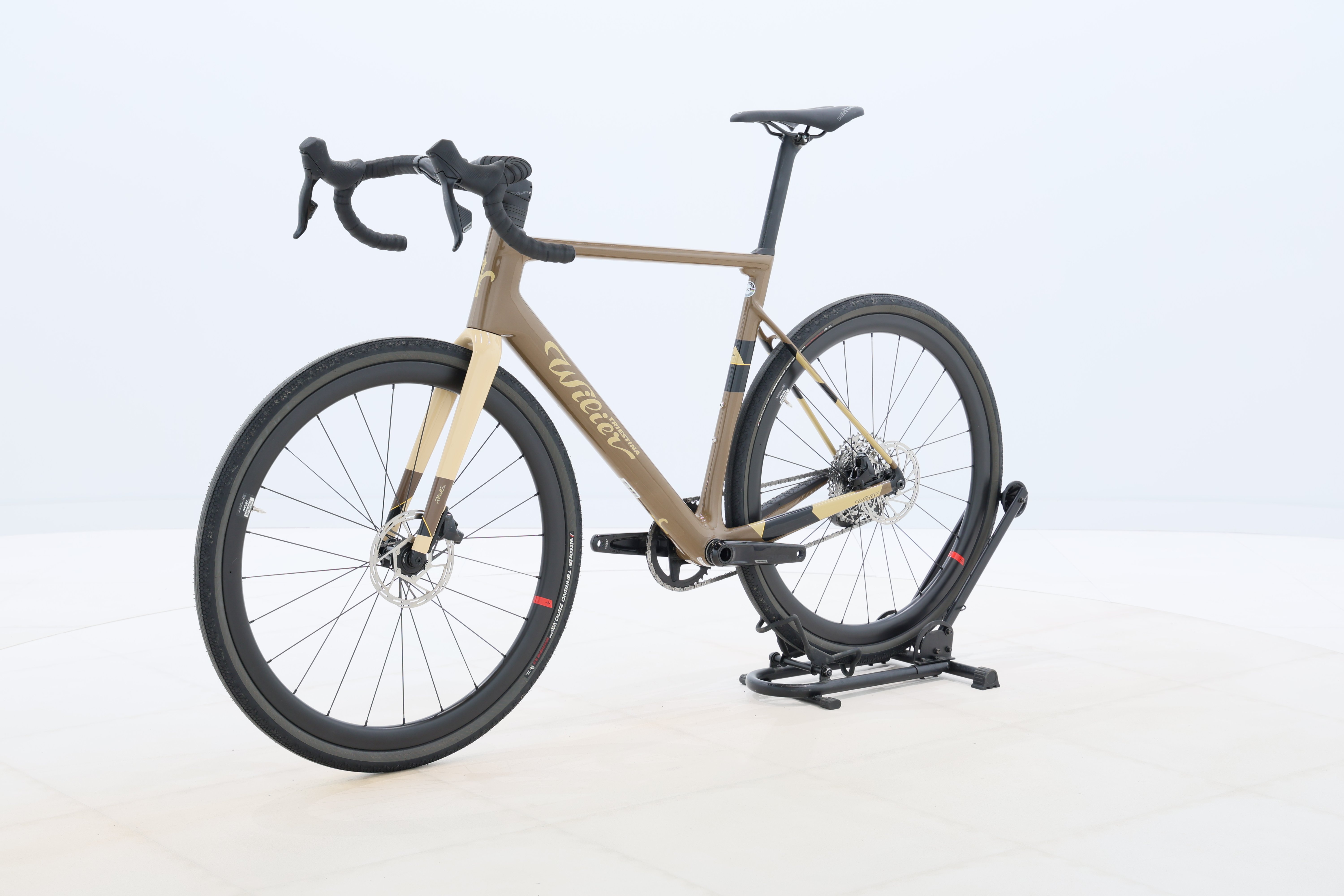 efd85ebe-6bad-49ac-9d71-7f696ef91b28