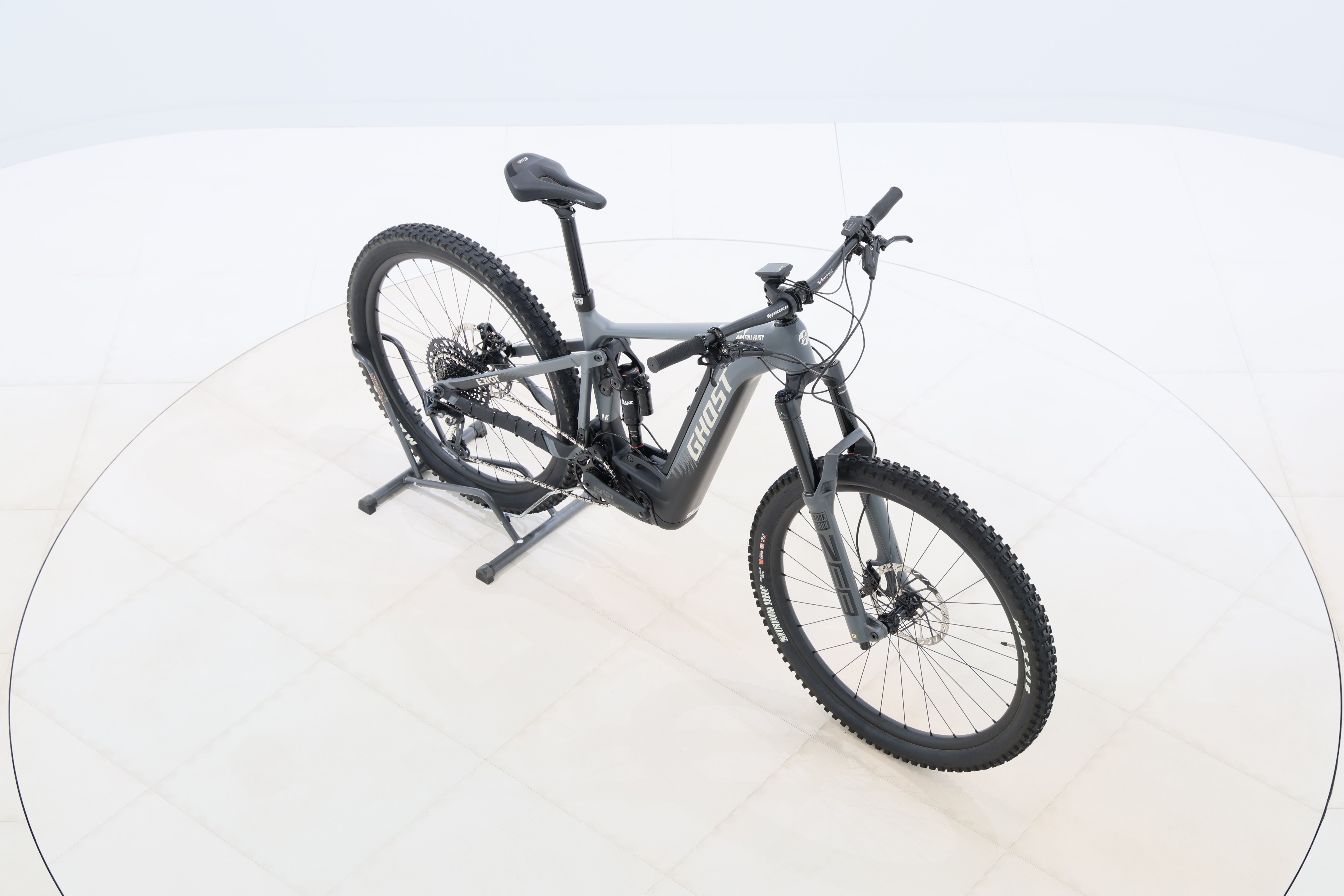 5ffa58f1-5764-4314-b21c-f293f9a30e39