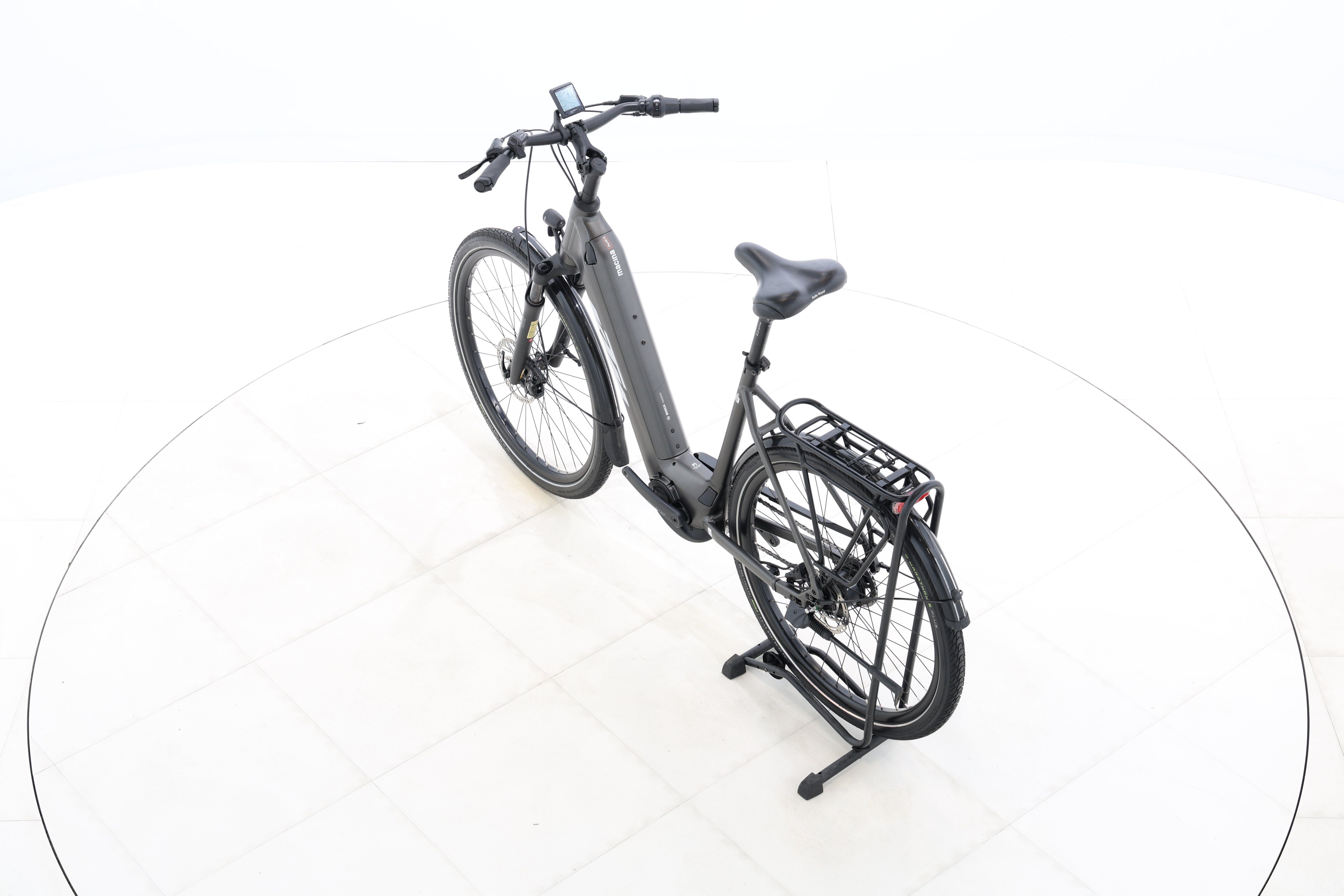 1e5d4f9c-4066-4d25-bb19-a931adfed38a