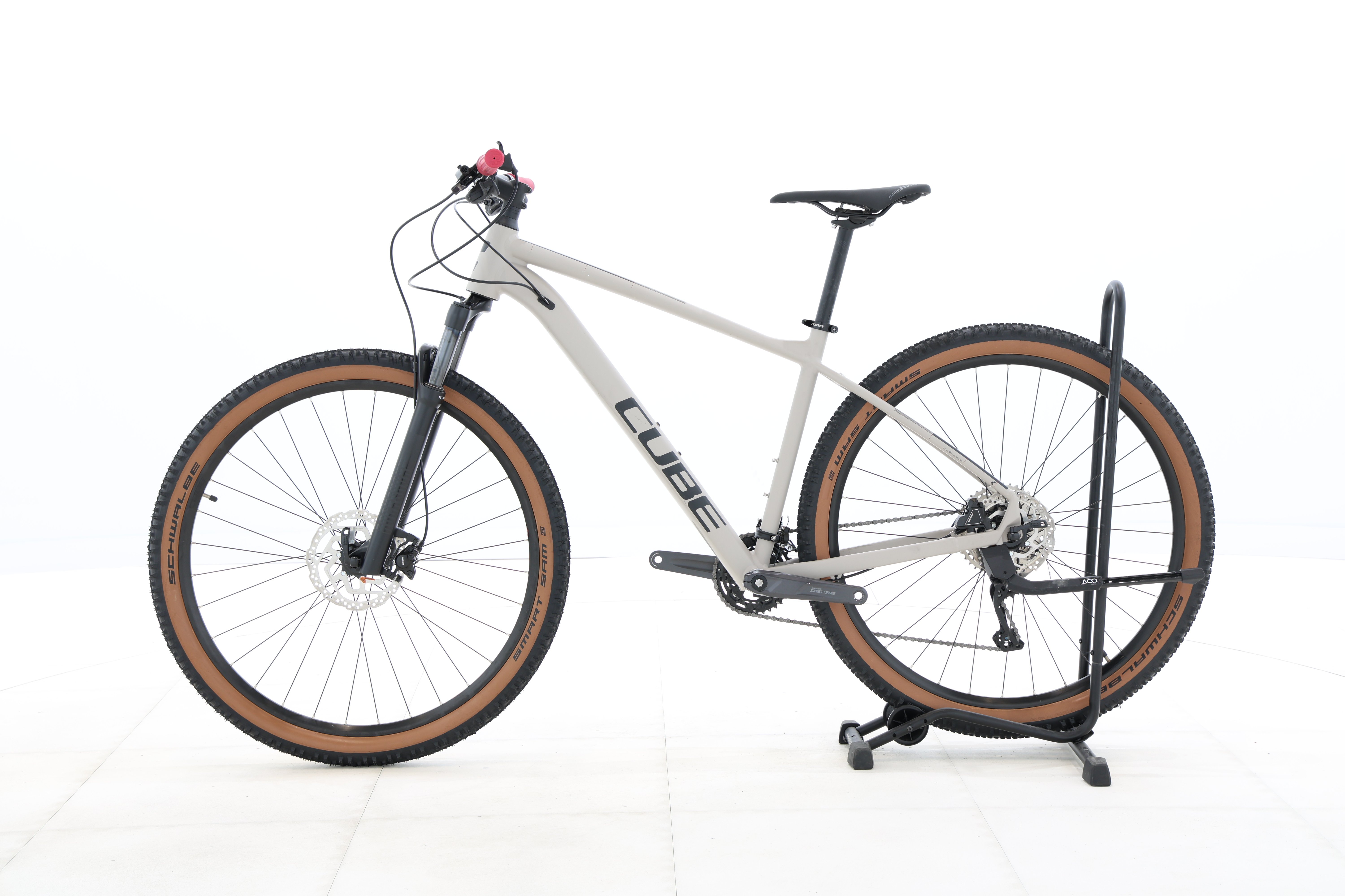 c2da9b43-6bdb-4048-a785-ac85edc91456