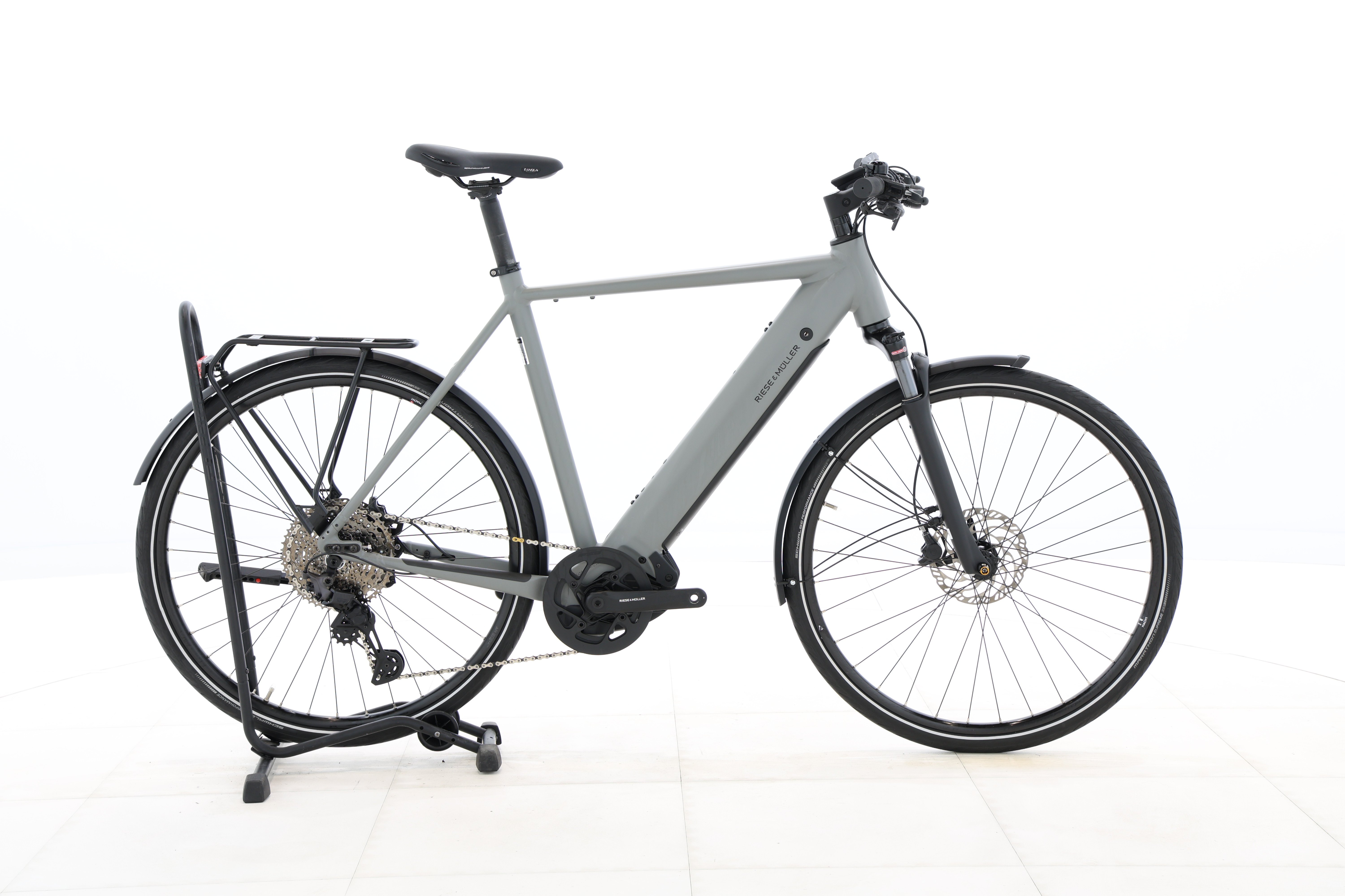 a8537a0a-2cf0-47ed-b01d-0460823415f9