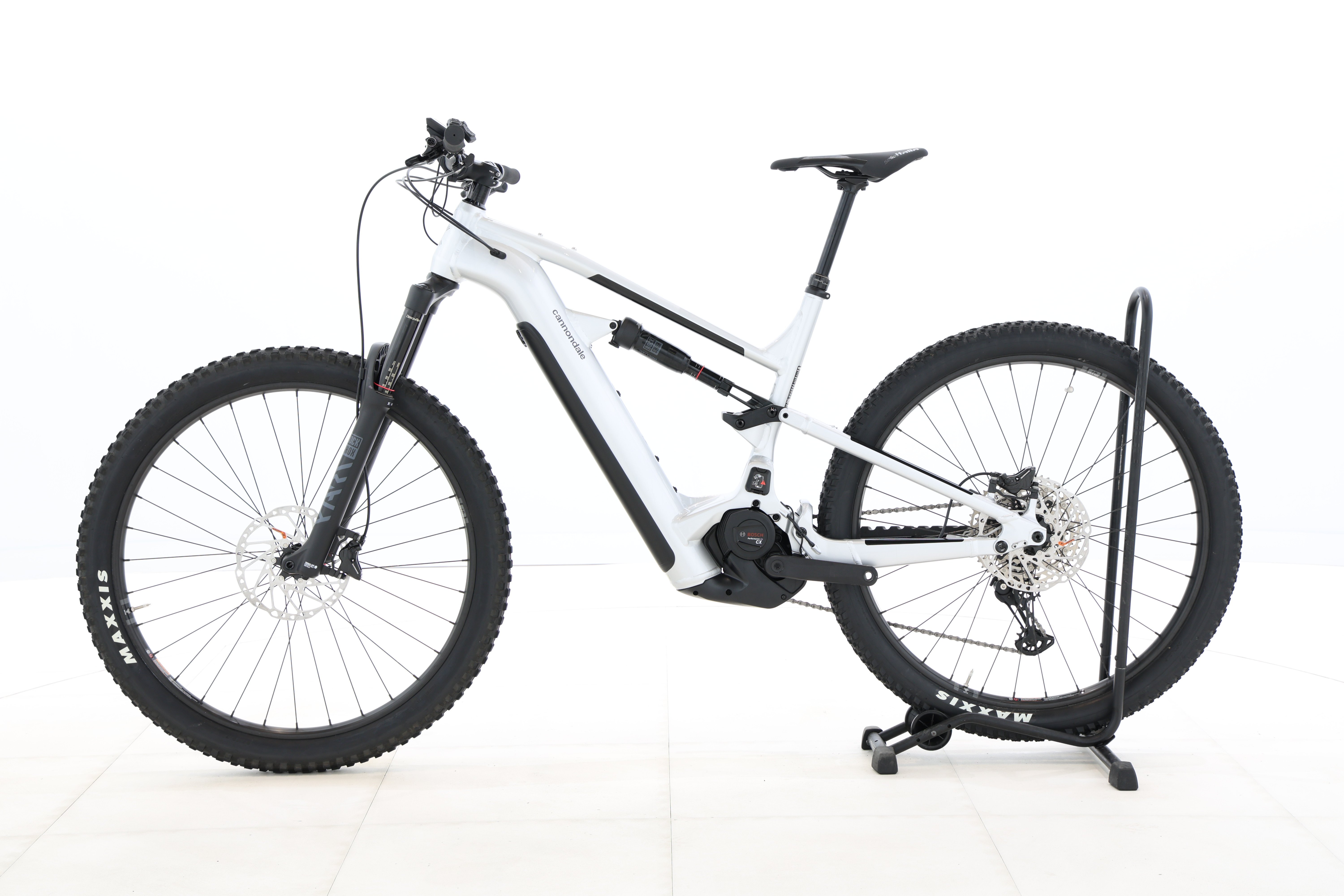 d3bc7dc6-b968-4f7e-8c0d-a3ea8c8b8159