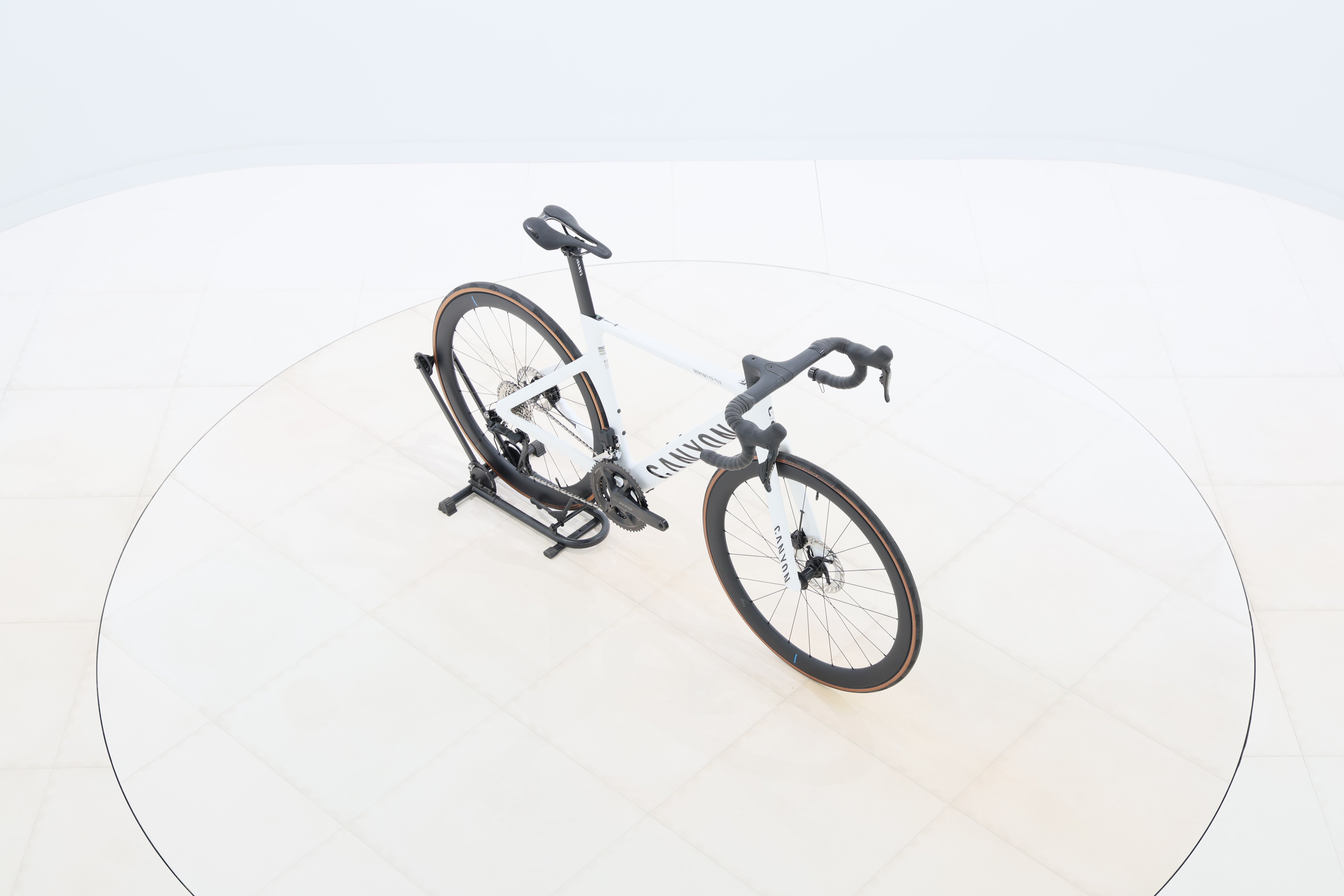 686f6c09-0bcb-4dae-b8fd-ba0e8f5f7ee4