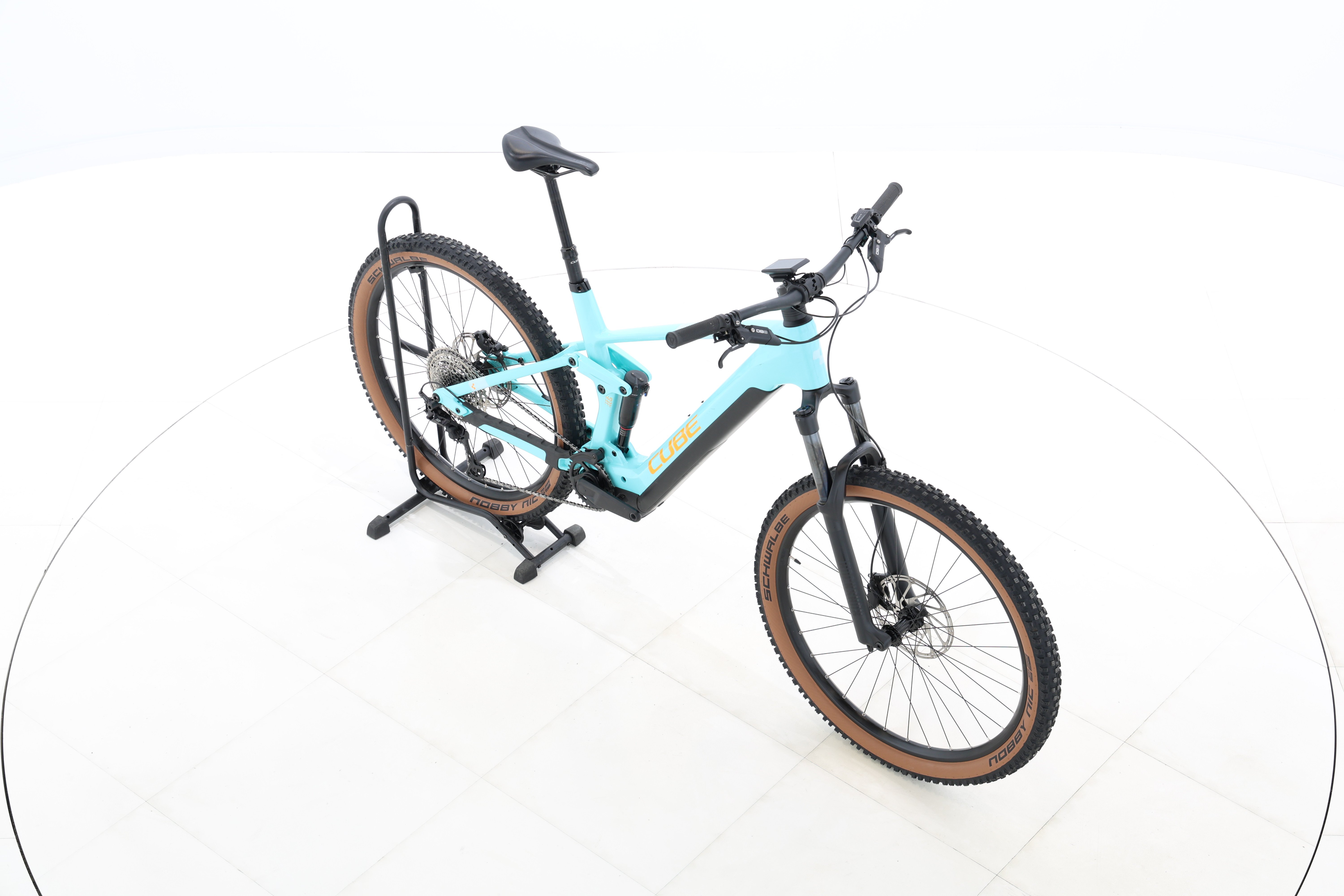 51e6ccf6-b5c9-4b79-b3c6-2bccd2a016af