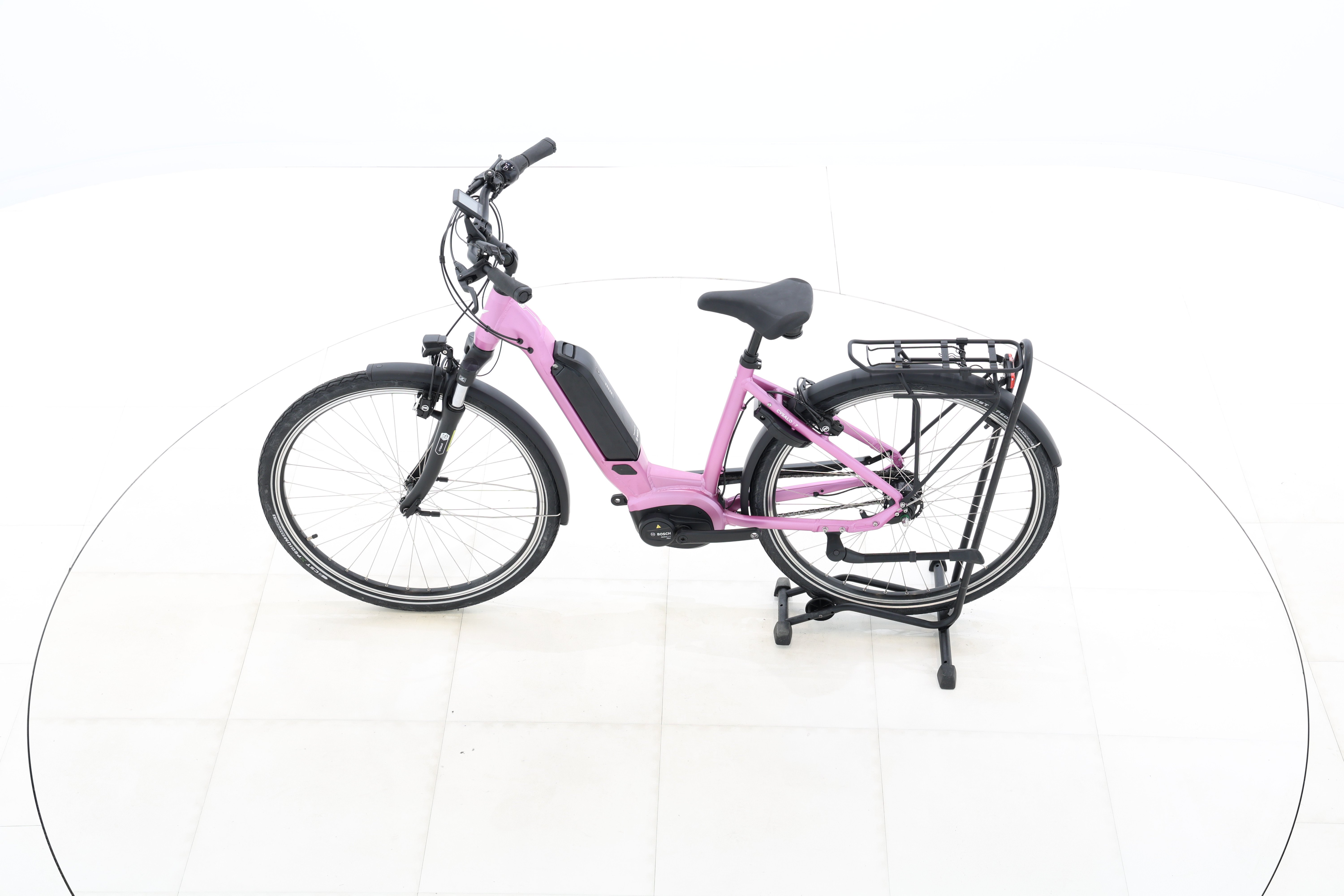 6bbddfad-9c88-4917-99ba-52133c03bd57