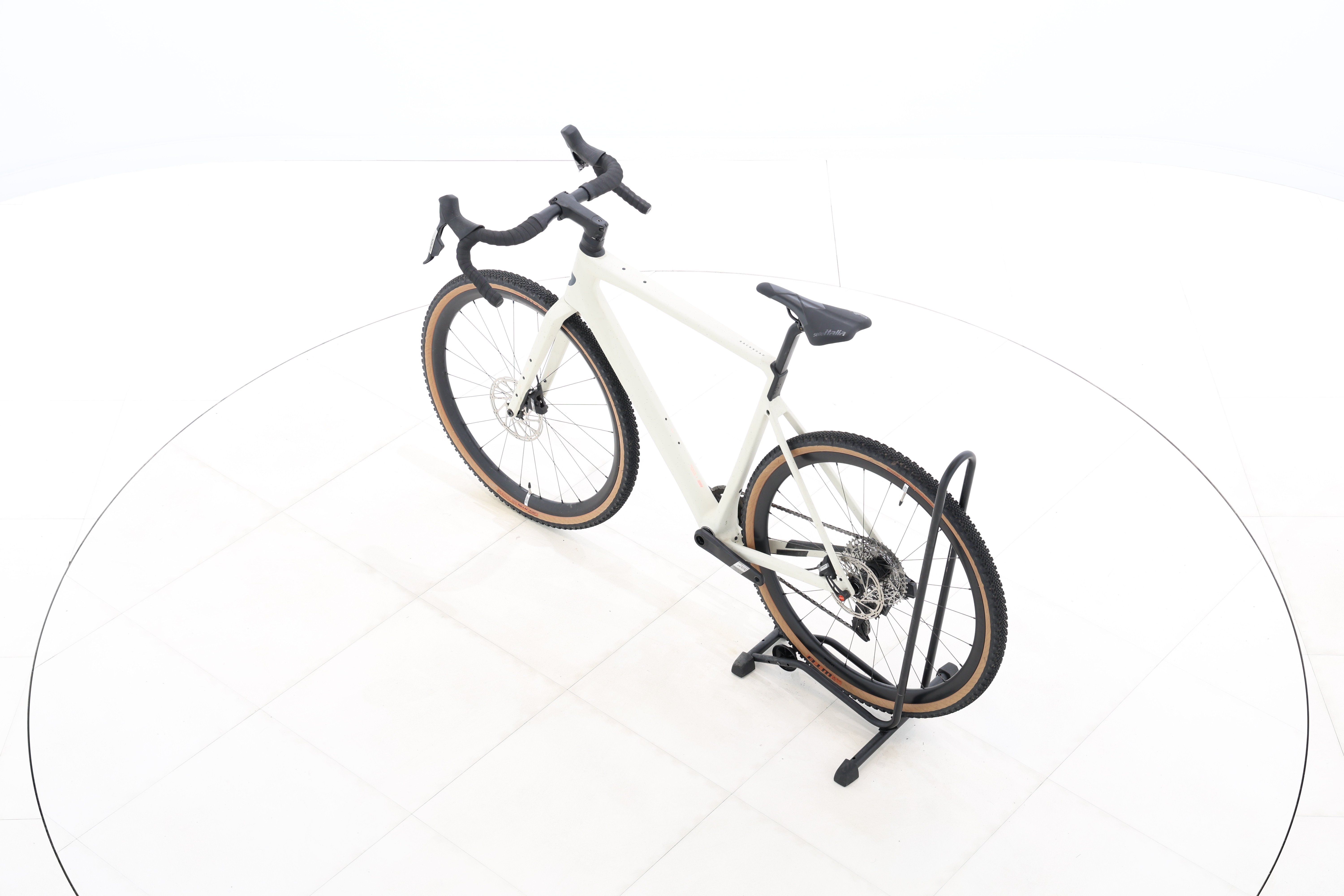 5d7d70c7-25a5-499a-bd7e-7635ba5917d7