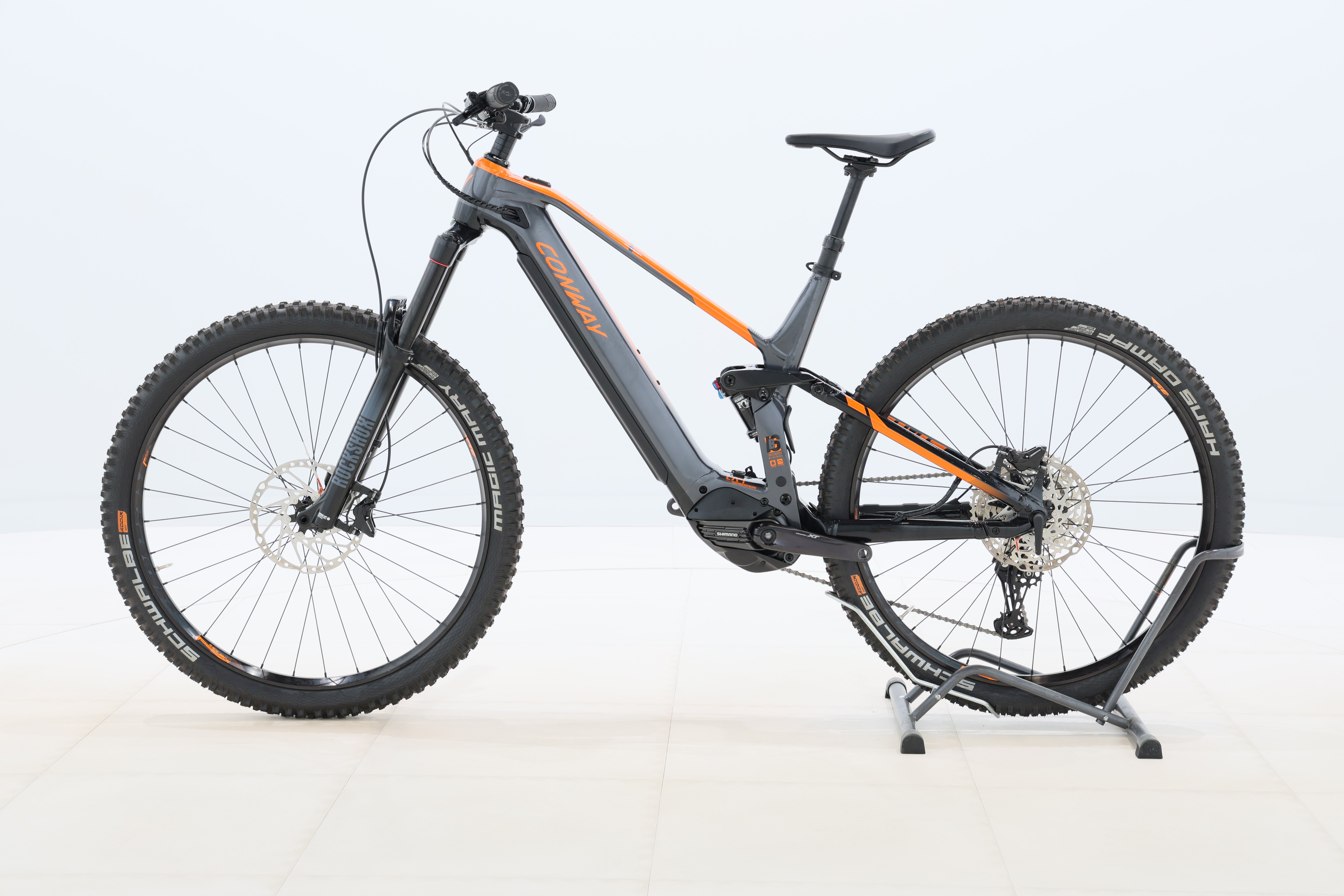 abb3a3c4-fbd0-491b-bbee-1097332b318f