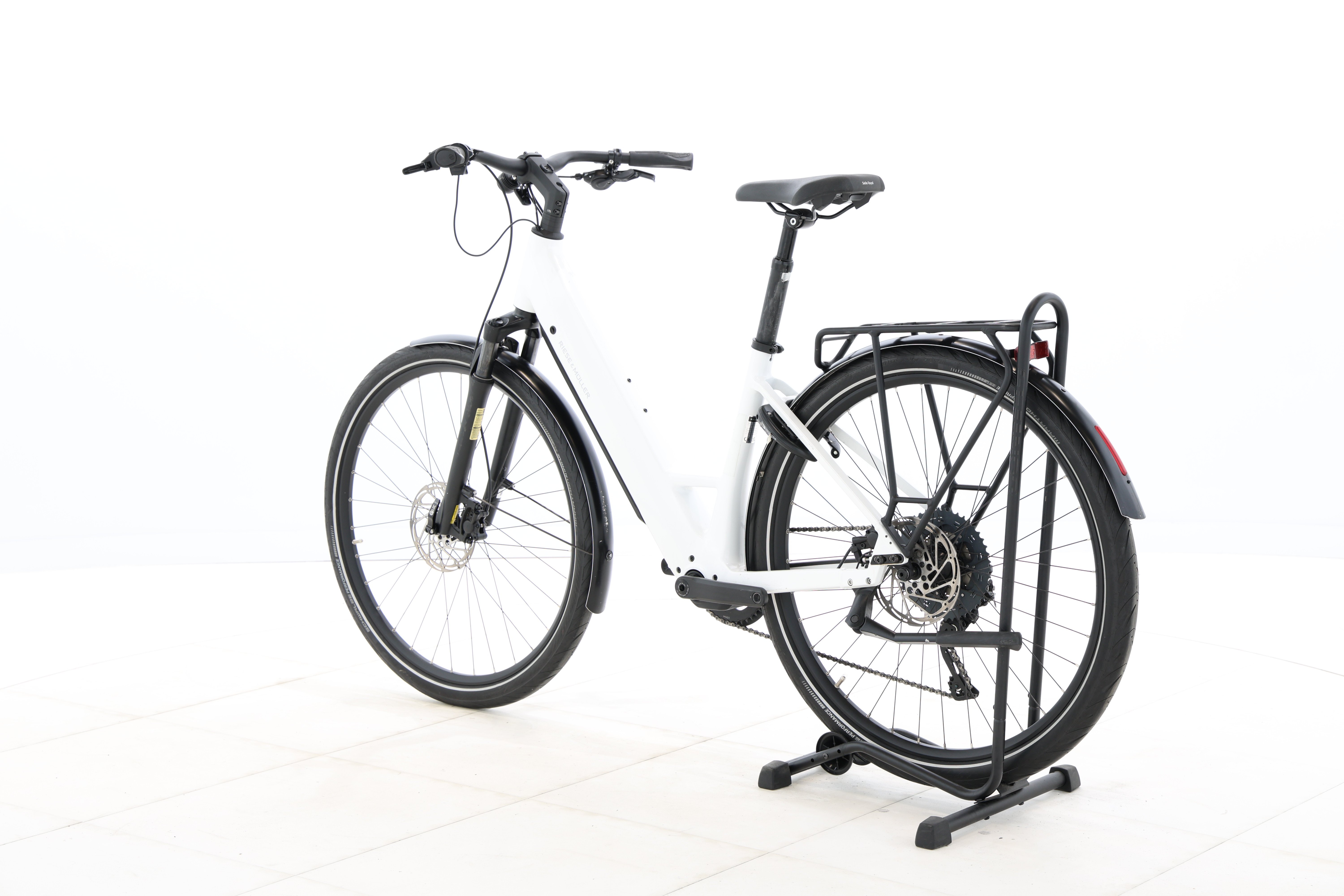 82d37472-5366-4e41-9f87-fe04979faa75