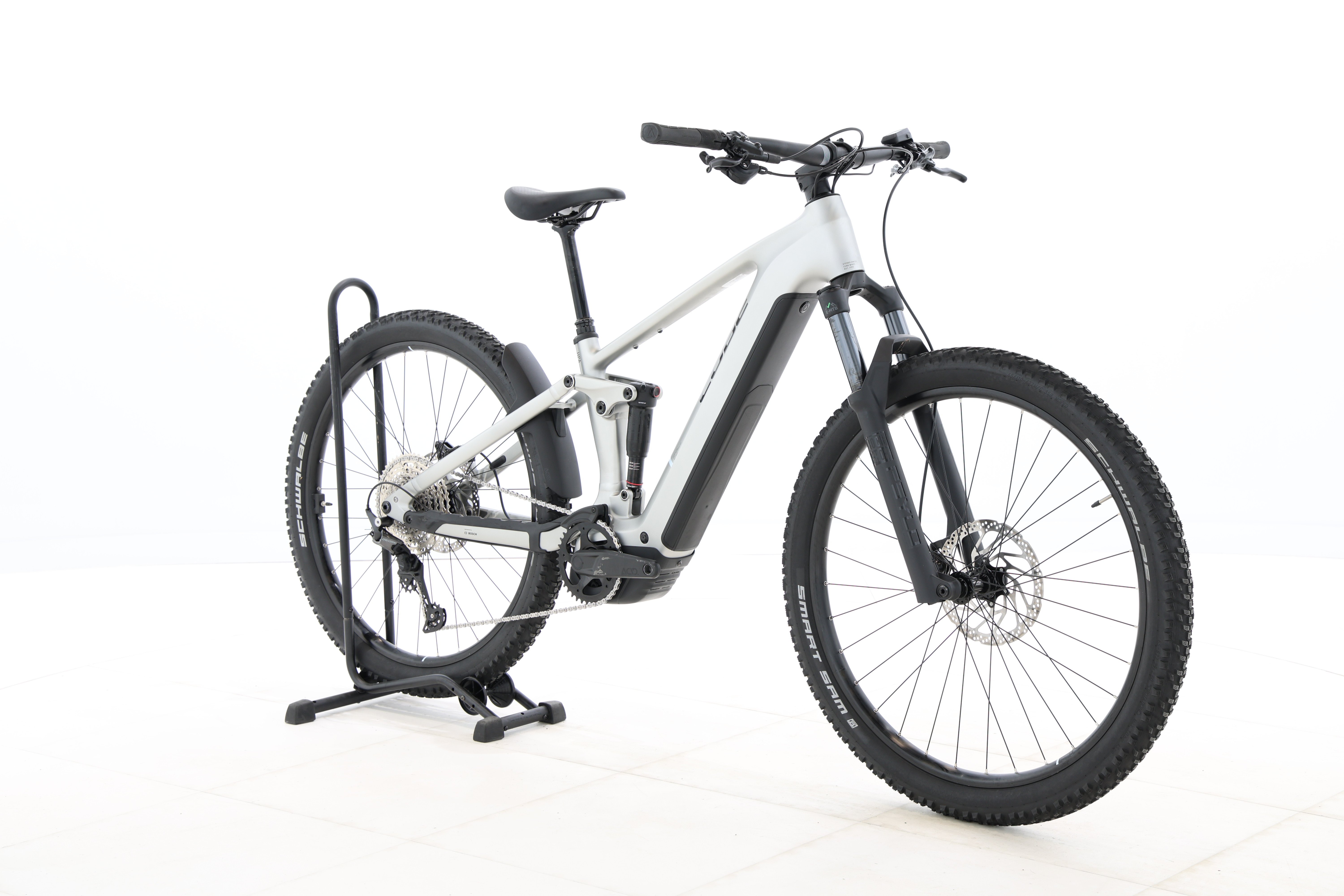 f0efb00b-a2a3-45f4-9b62-73012da32ada