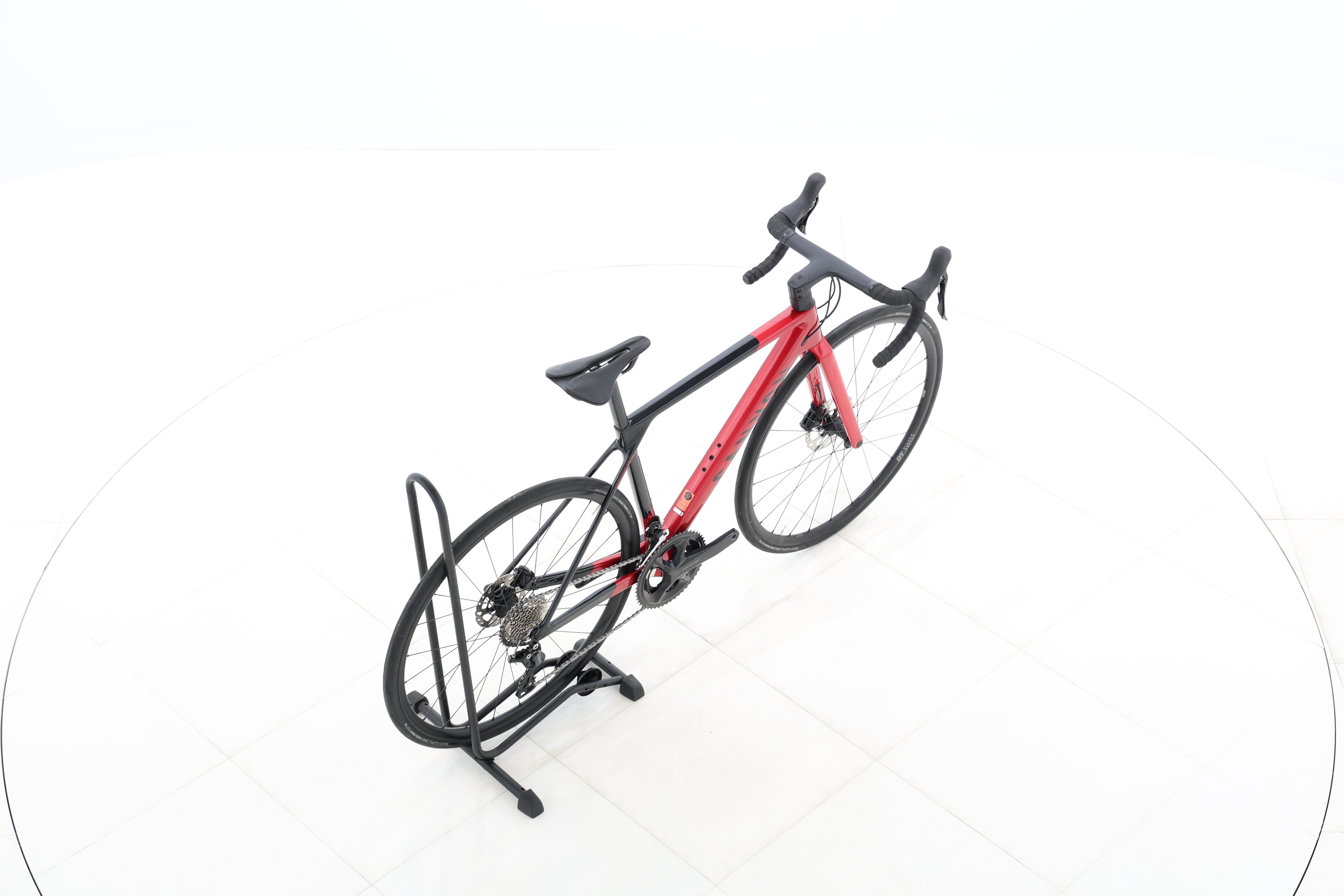 1e867c13-721f-428c-8138-3adc6f1e2651