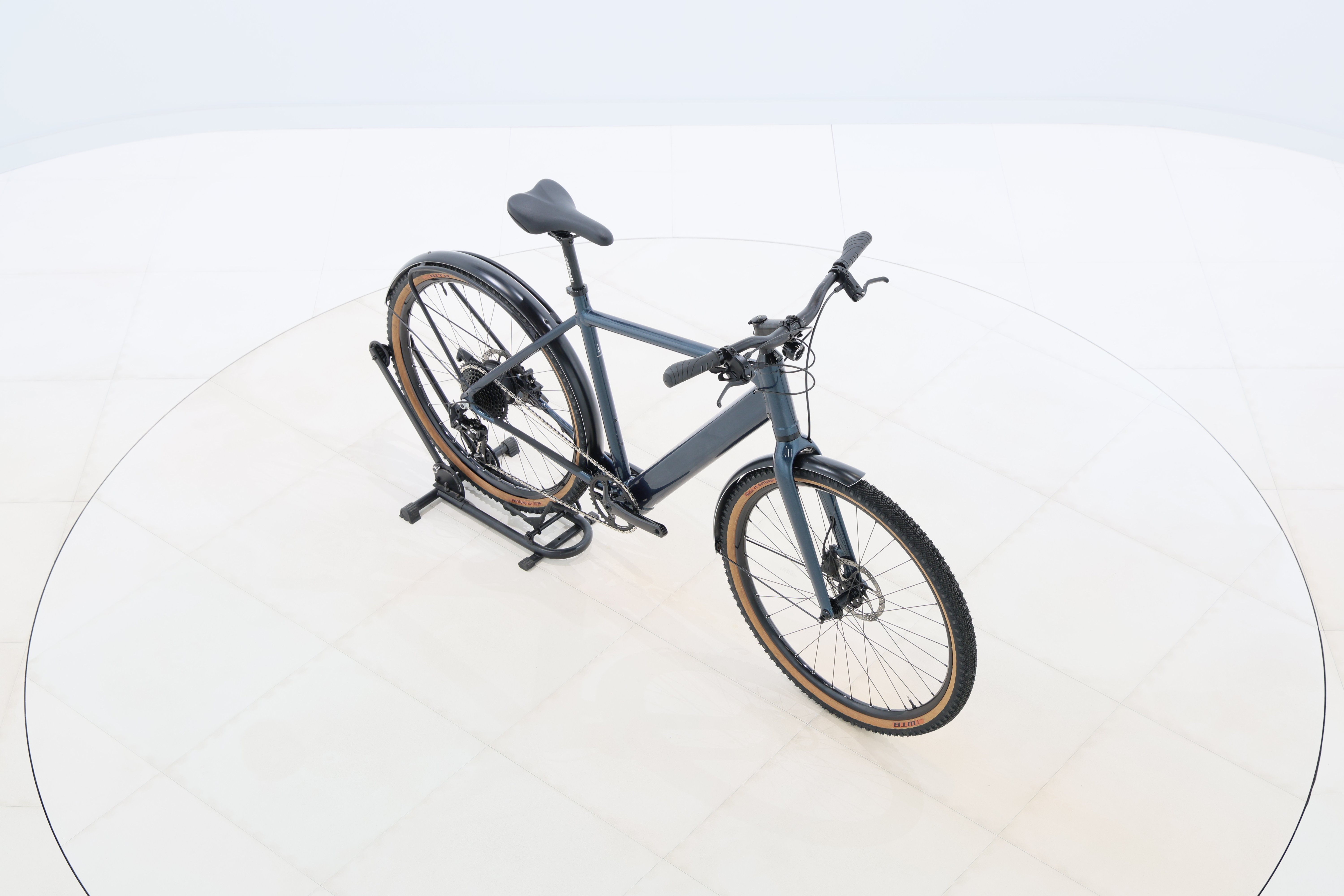 5b80195f-3971-4dd5-8696-0331687e8e1b