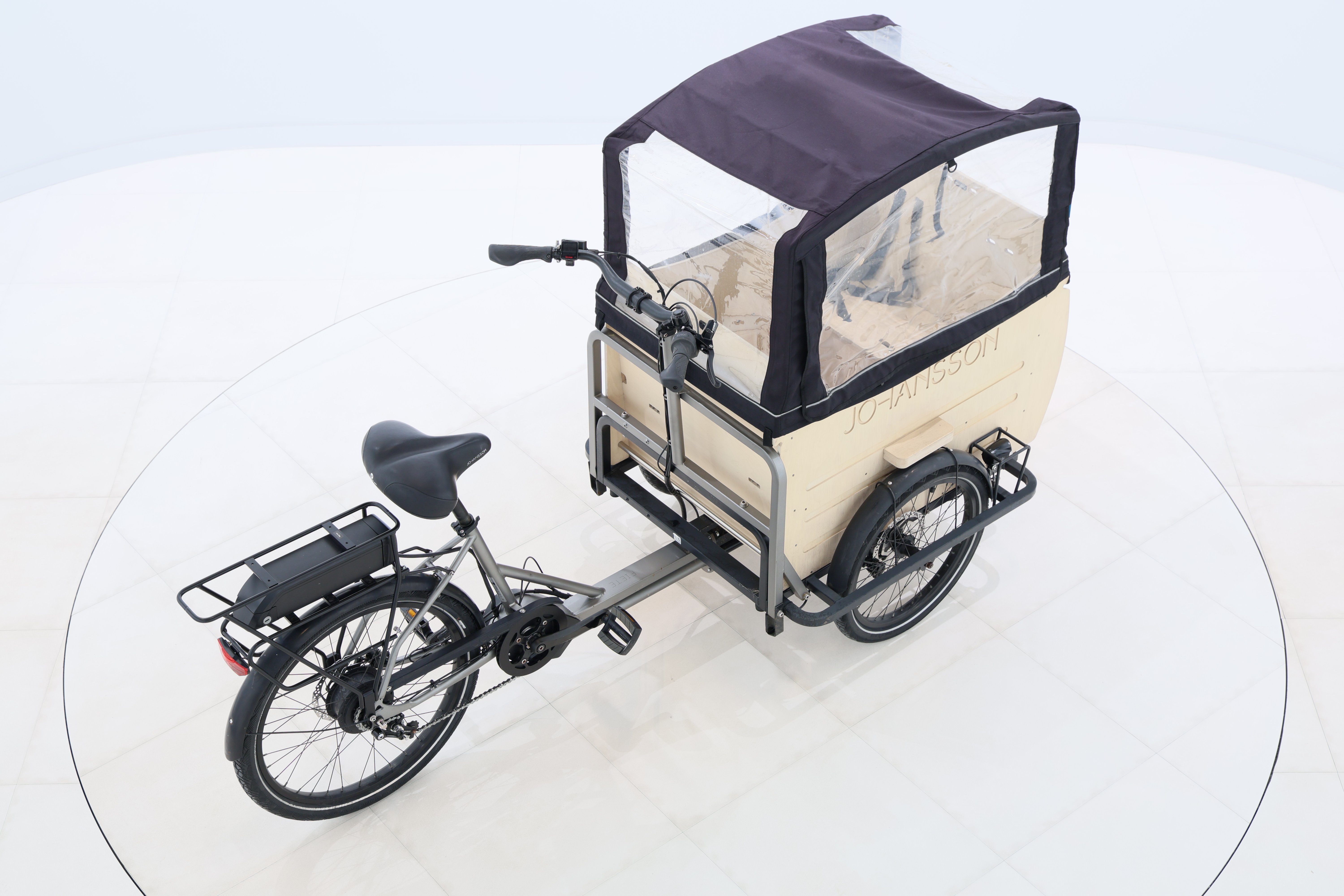 cb4909df-46a9-4429-9aac-6b1f987f9e97