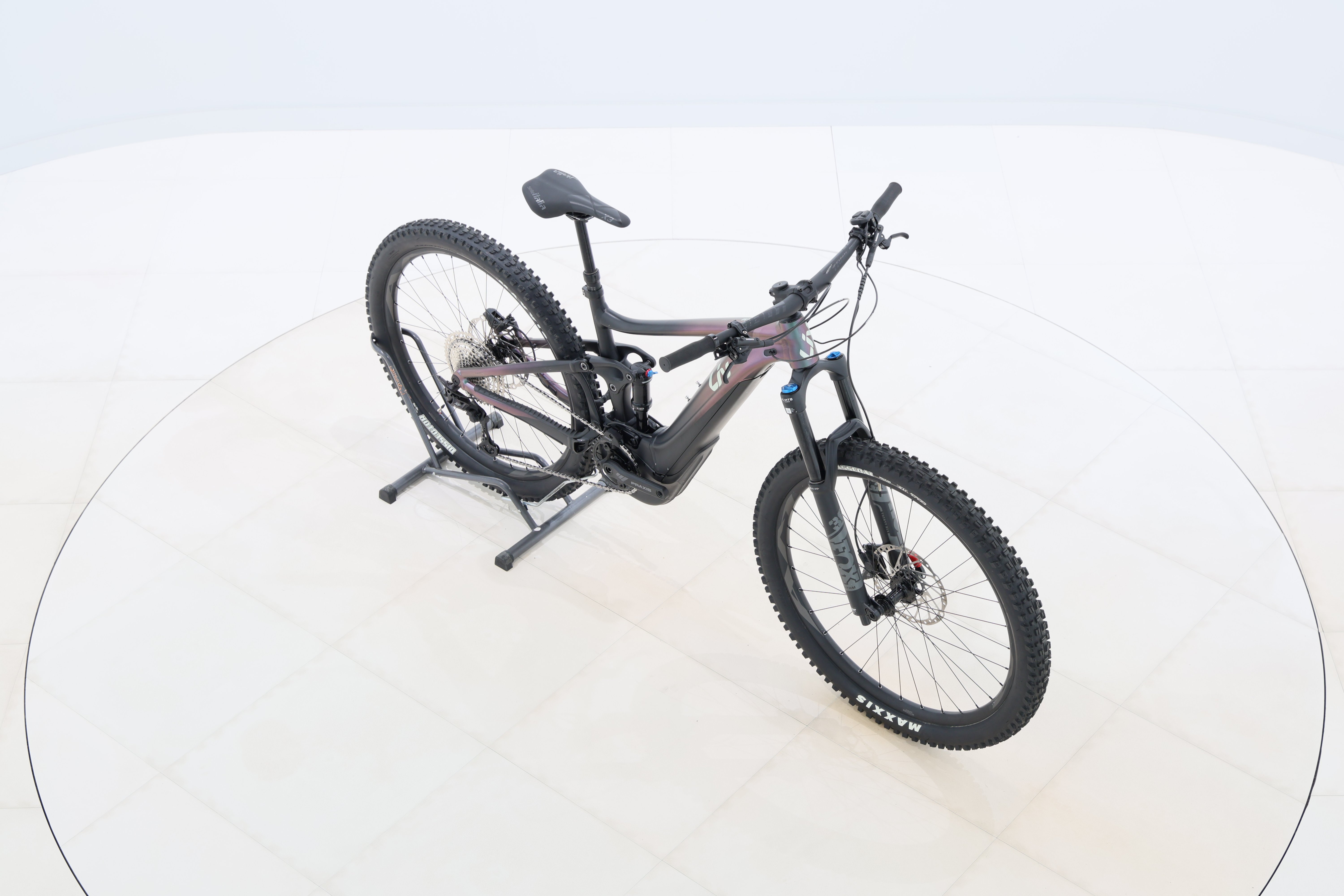 0e25d56d-6fb5-4797-8817-b20497c9bae8