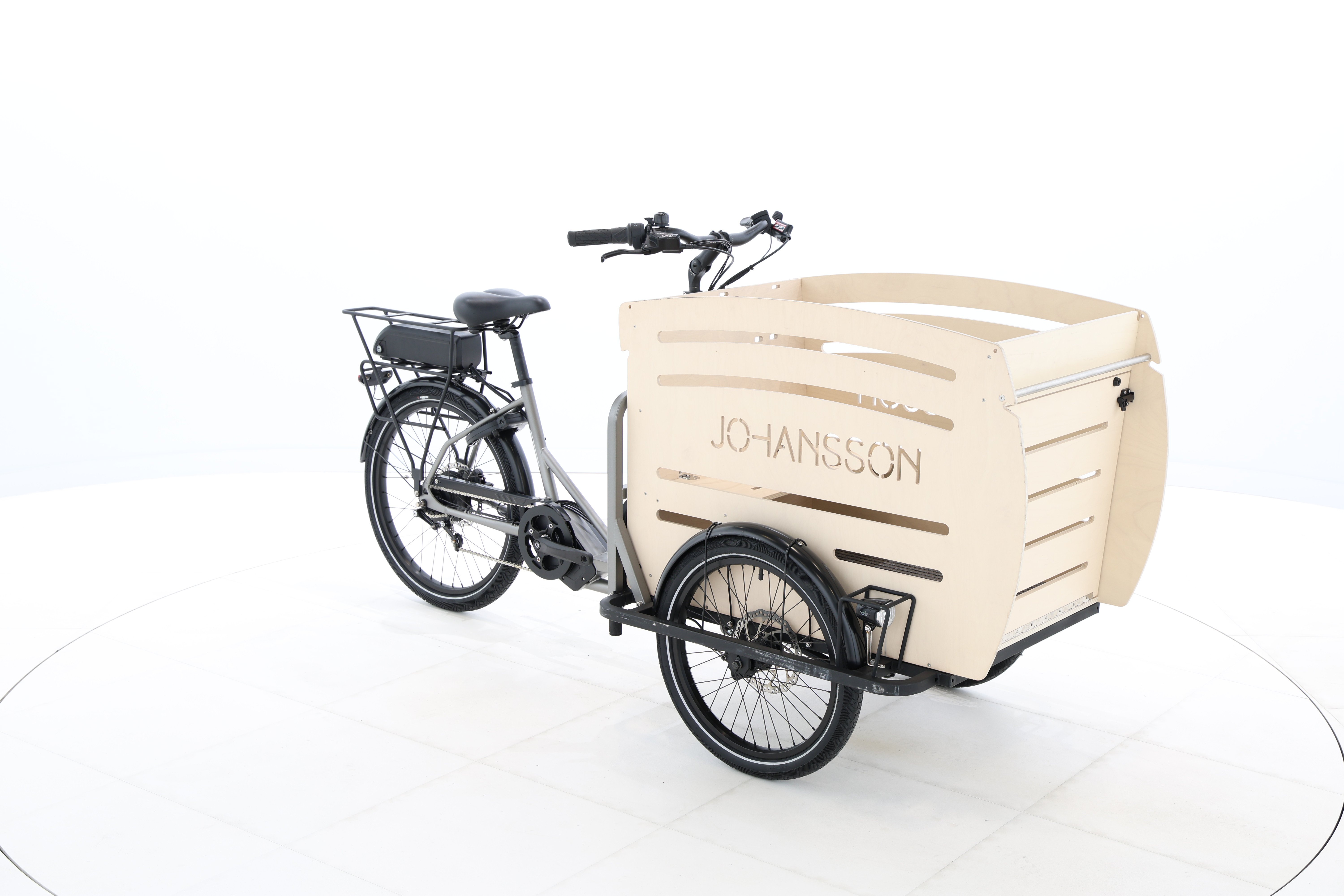 558cd037-7182-47ad-bbfb-0ecc99b87fdf