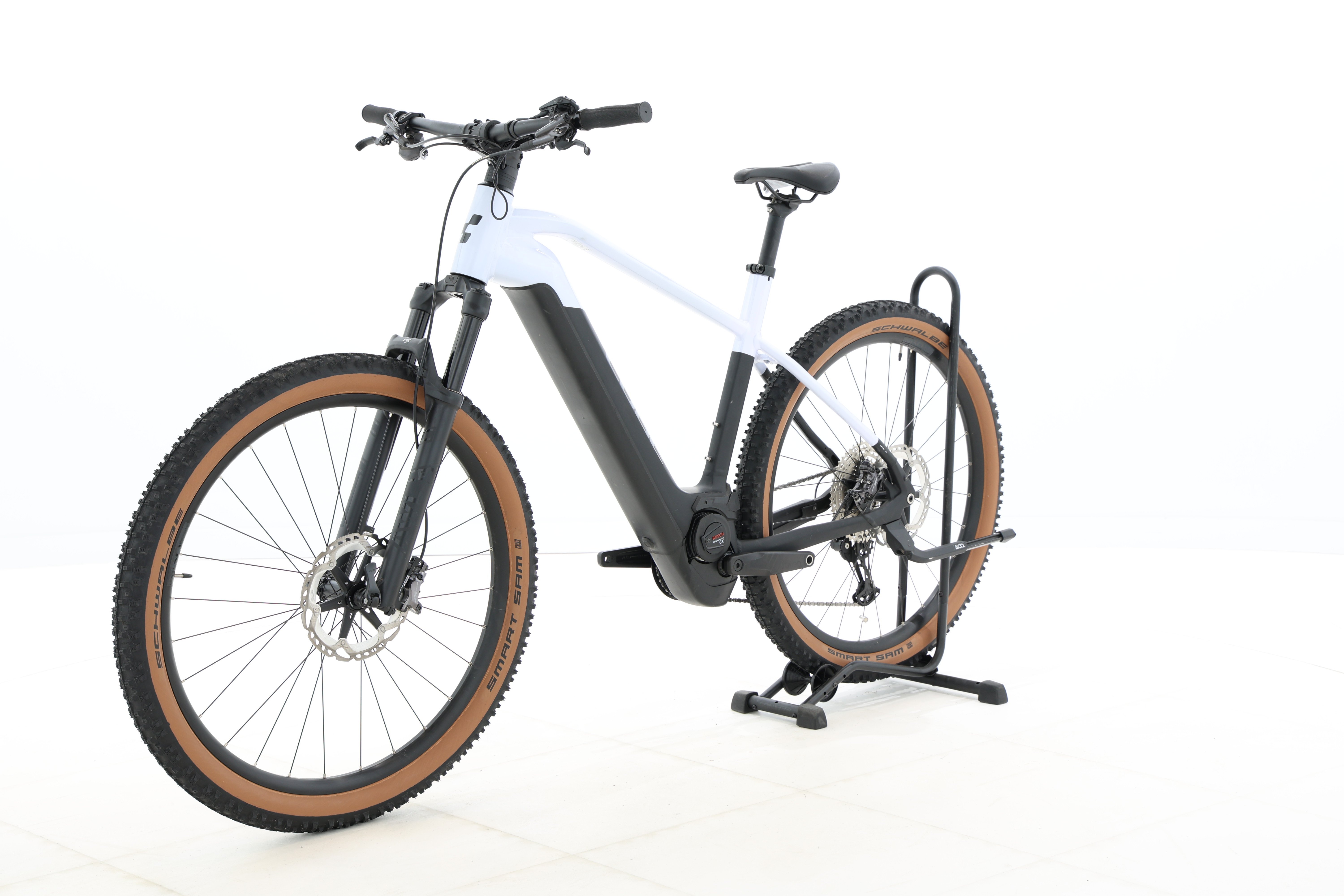 0f9aa271-3b09-4b40-9404-49262413c4b8