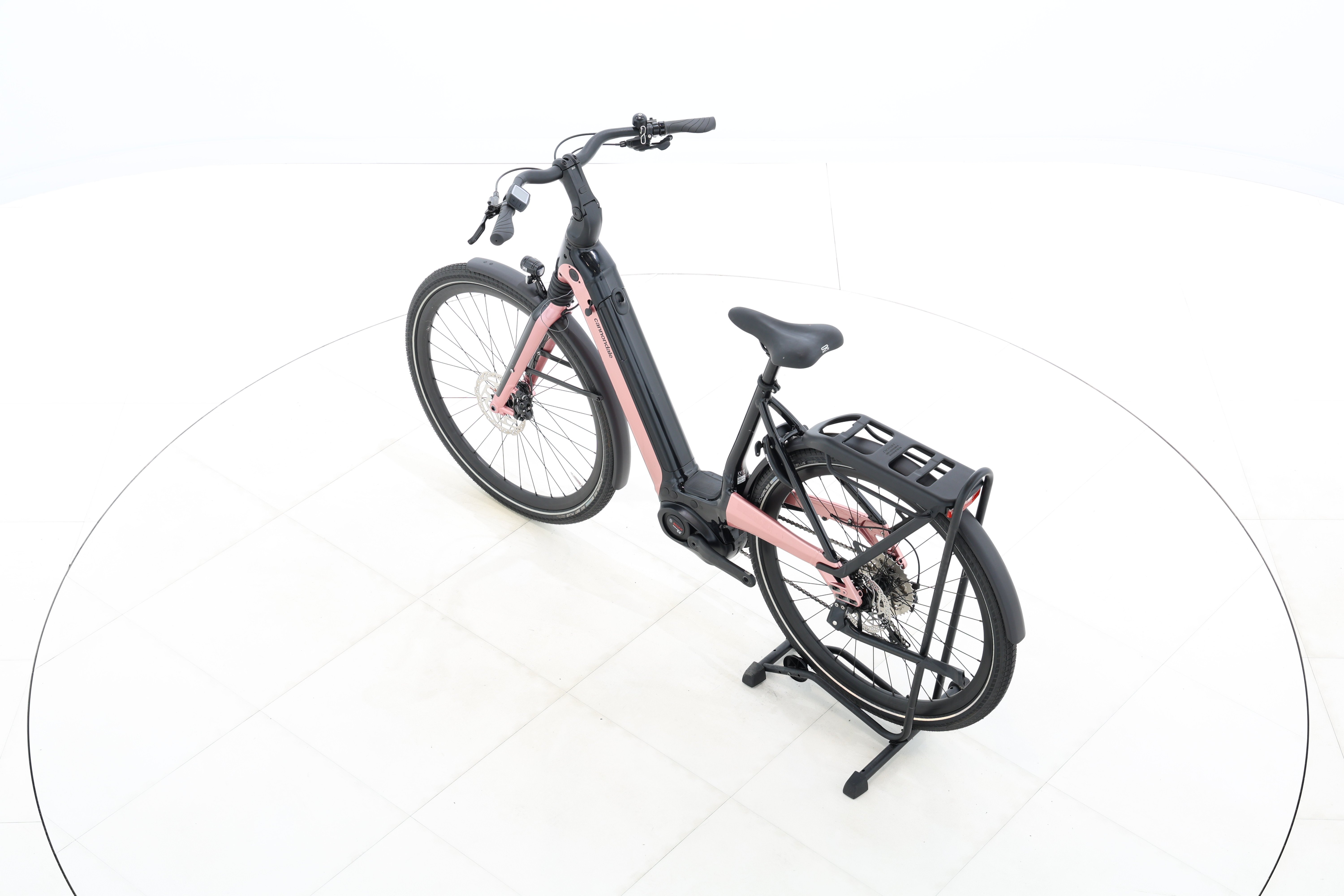 8cd13742-86d9-4013-87ef-4015edc4439f