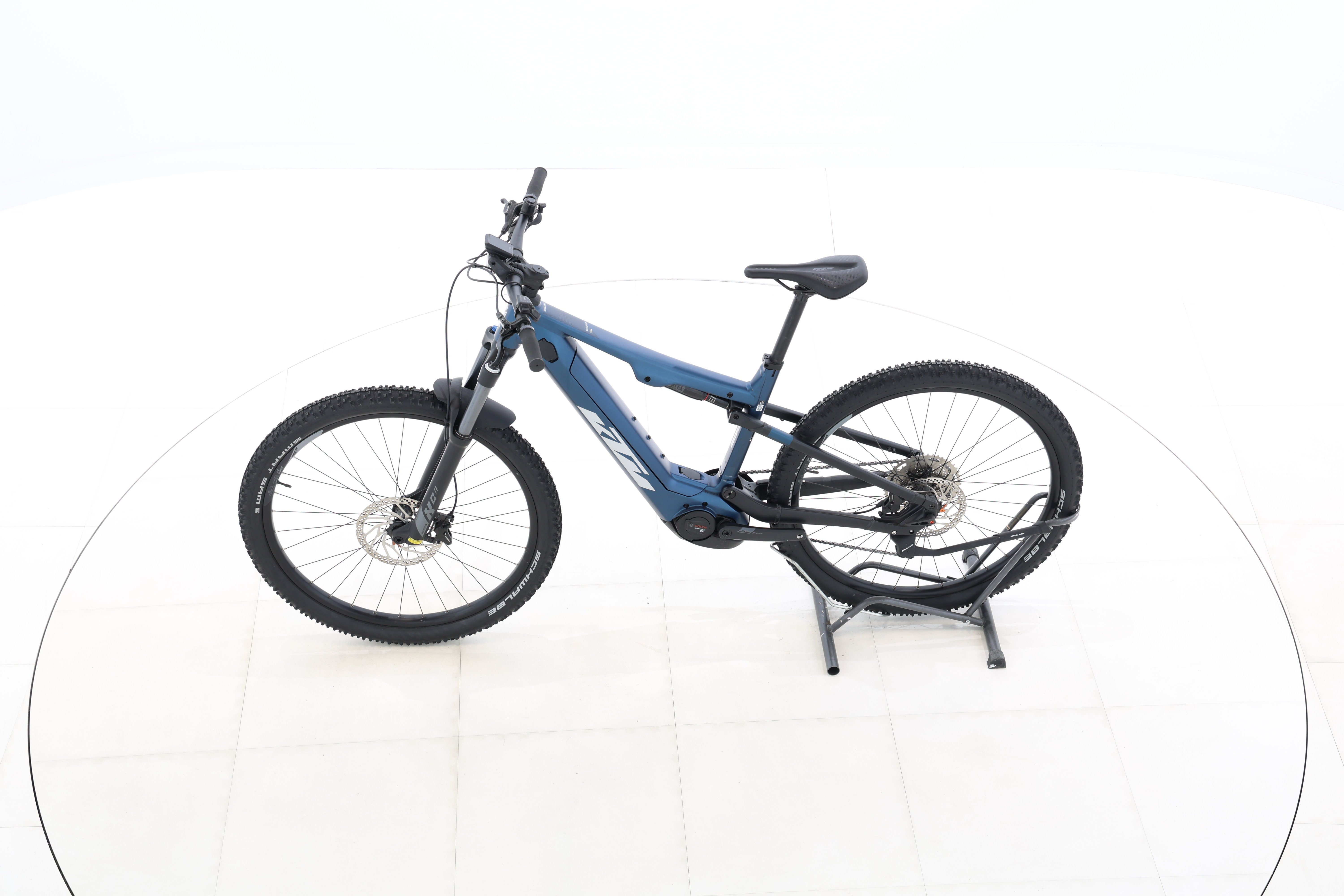 fea92904-ebf9-4cb8-a6b4-e05b2d15e41d