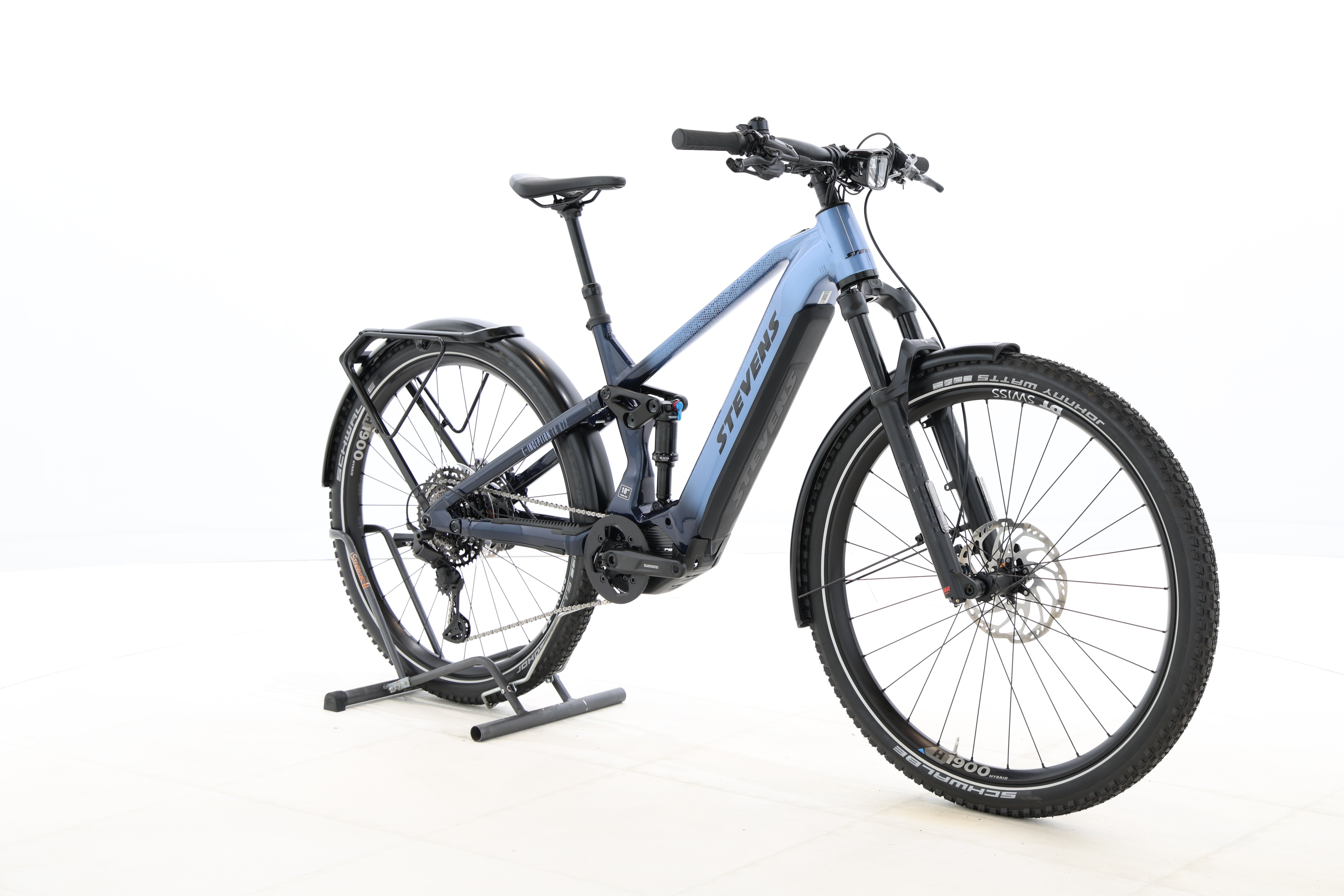 f9d36946-fcc0-4d97-826f-fa70e213121b