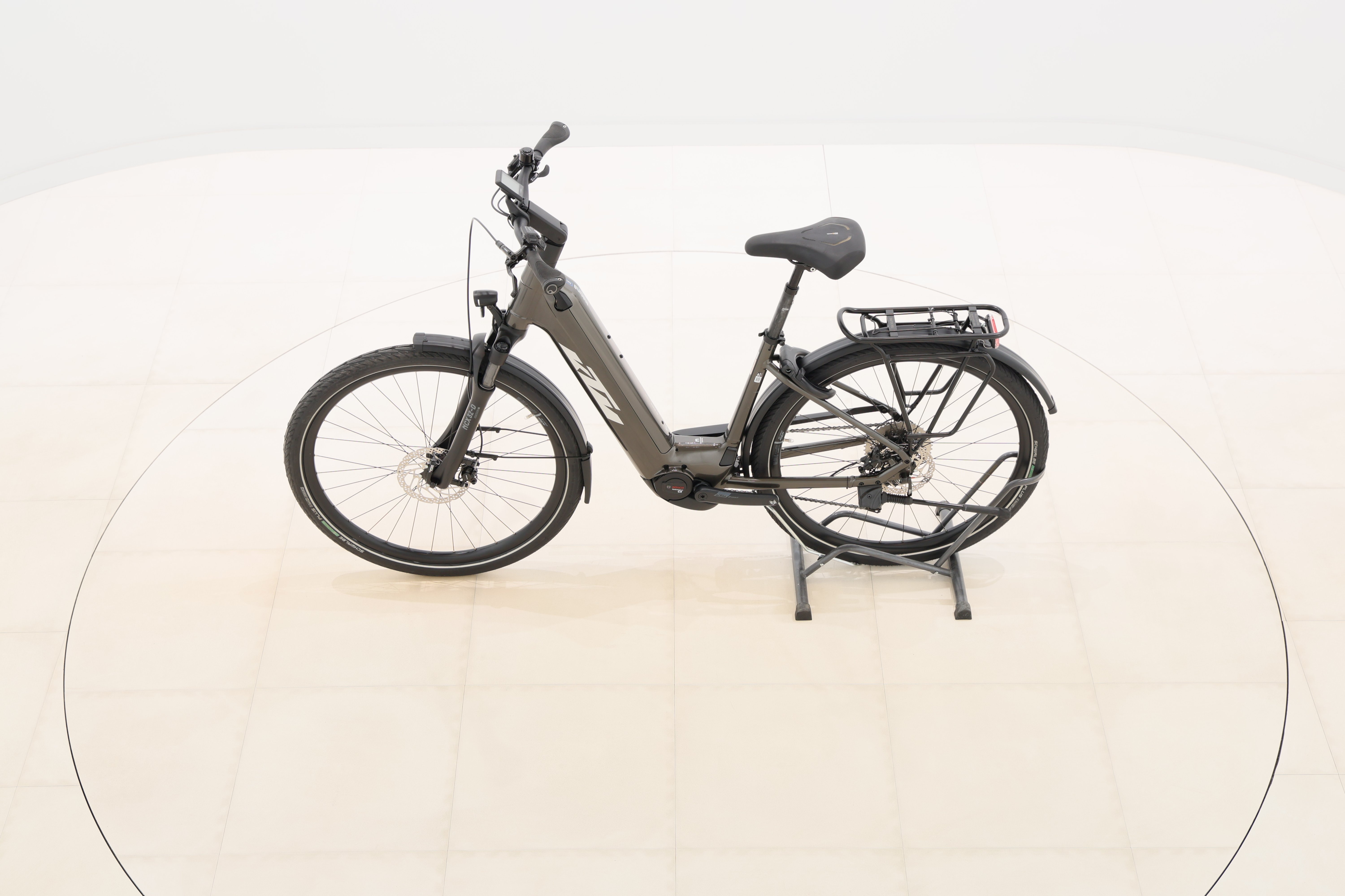 fd003936-3885-49c9-9dbb-e796ab58d81f