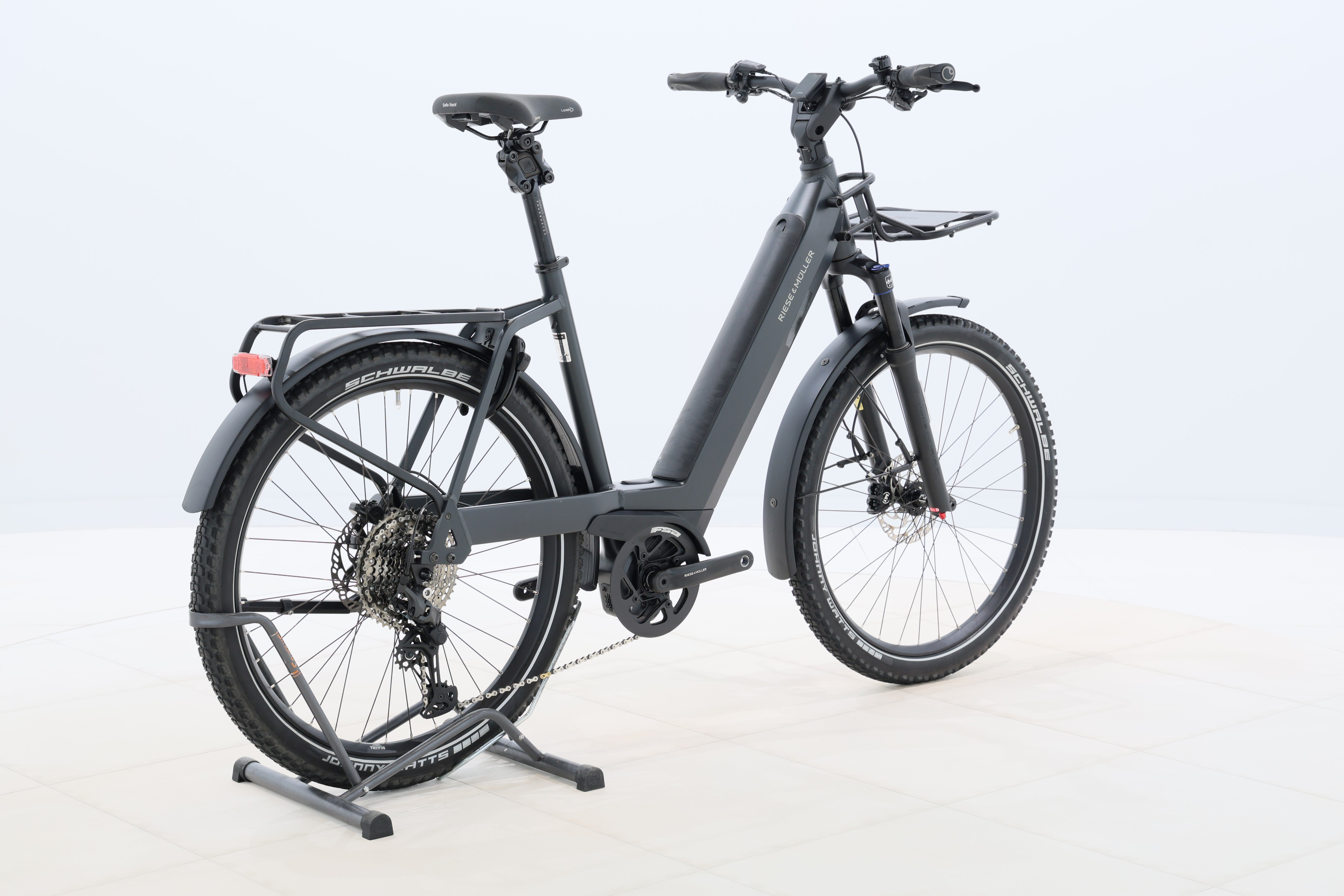 ef2ec135-d72b-4aac-ae9e-8c5eb6930a7c