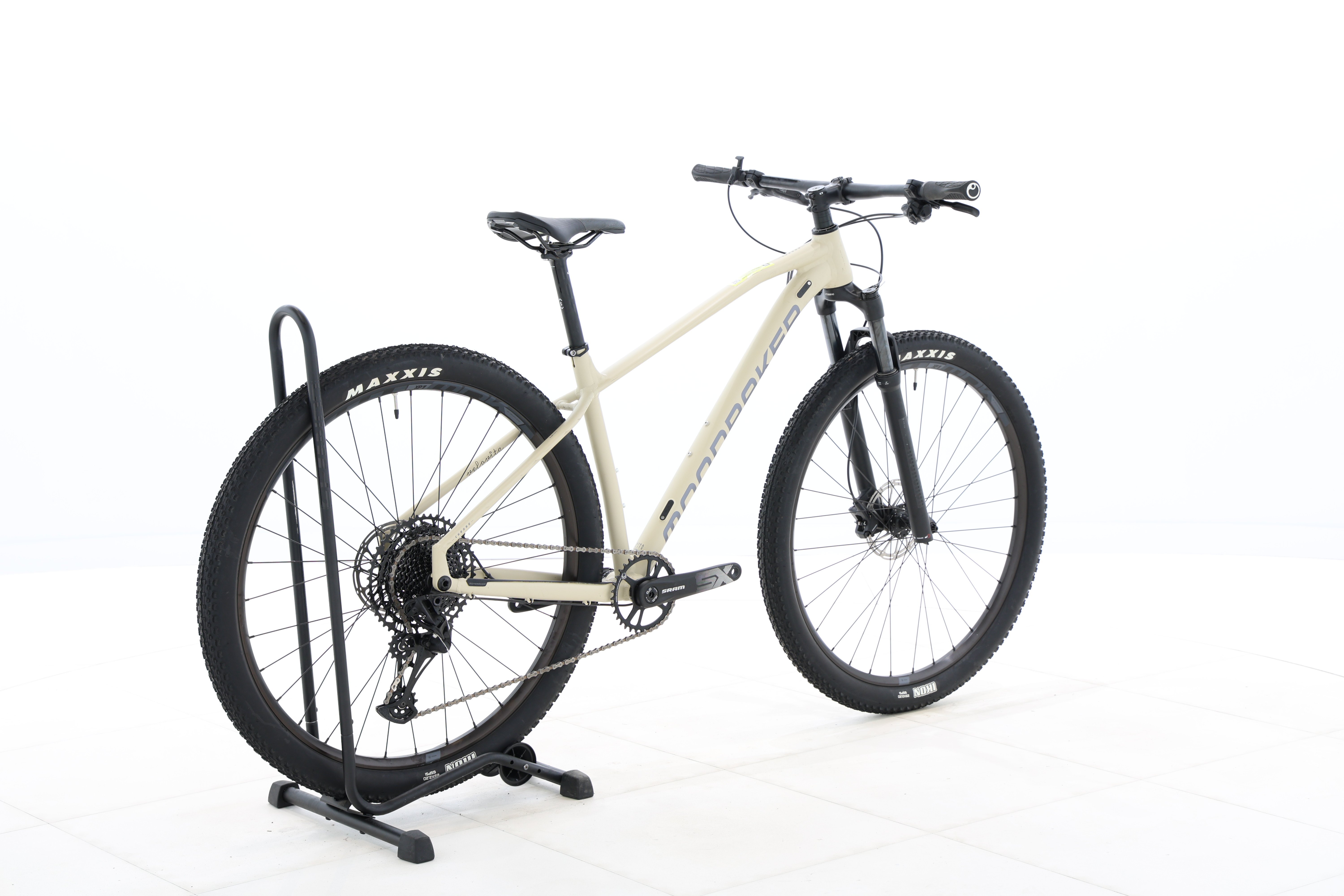 83e5cff6-c3ad-4136-985f-c0f125796ee9