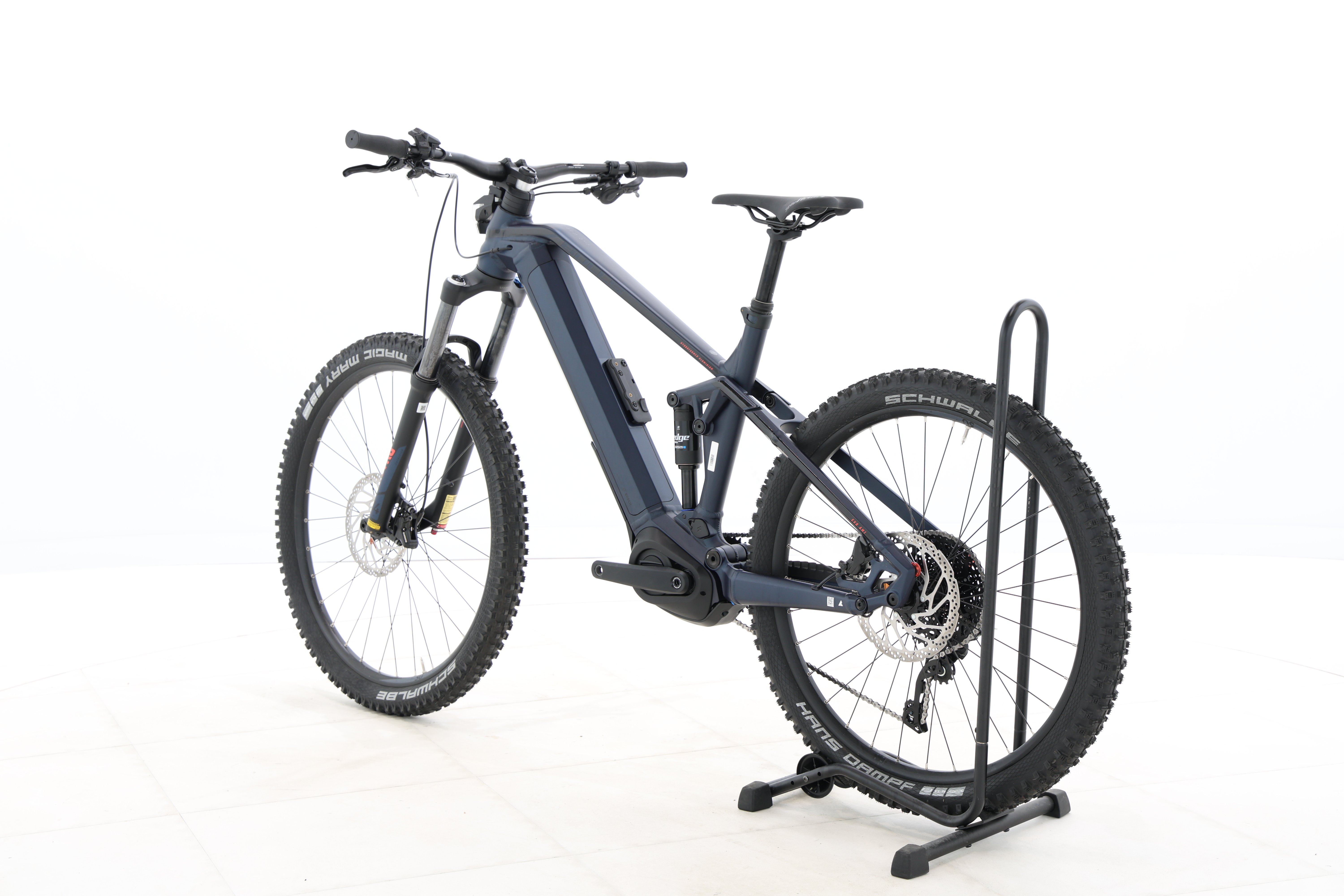 cd1e6594-c3b8-4b8f-8af4-a35e8aadbf69