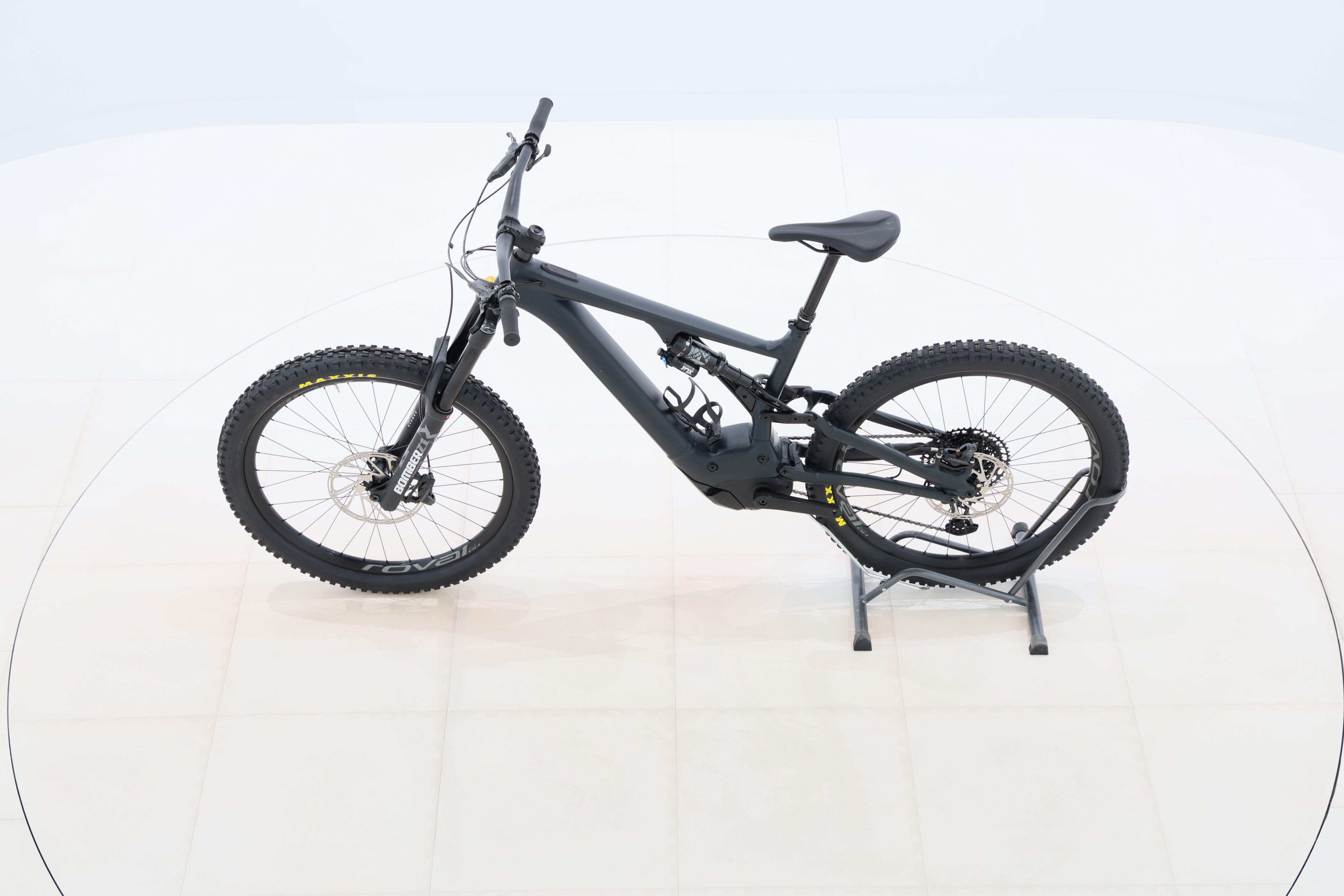 d584edf8-711e-42bc-989c-f25e2fc4a8f1