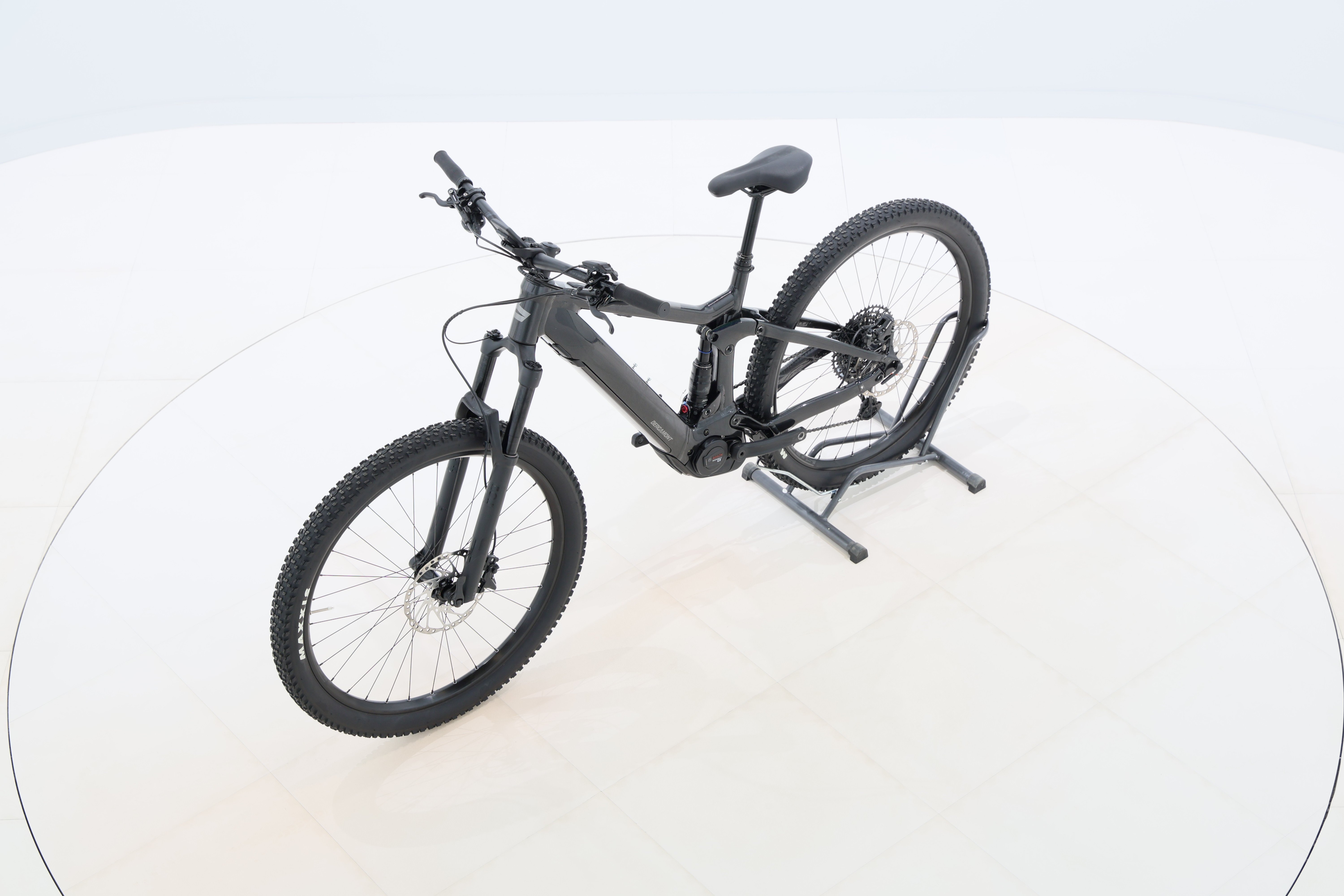 b236ebda-4b4e-4dcc-9273-09ffeaa6628e