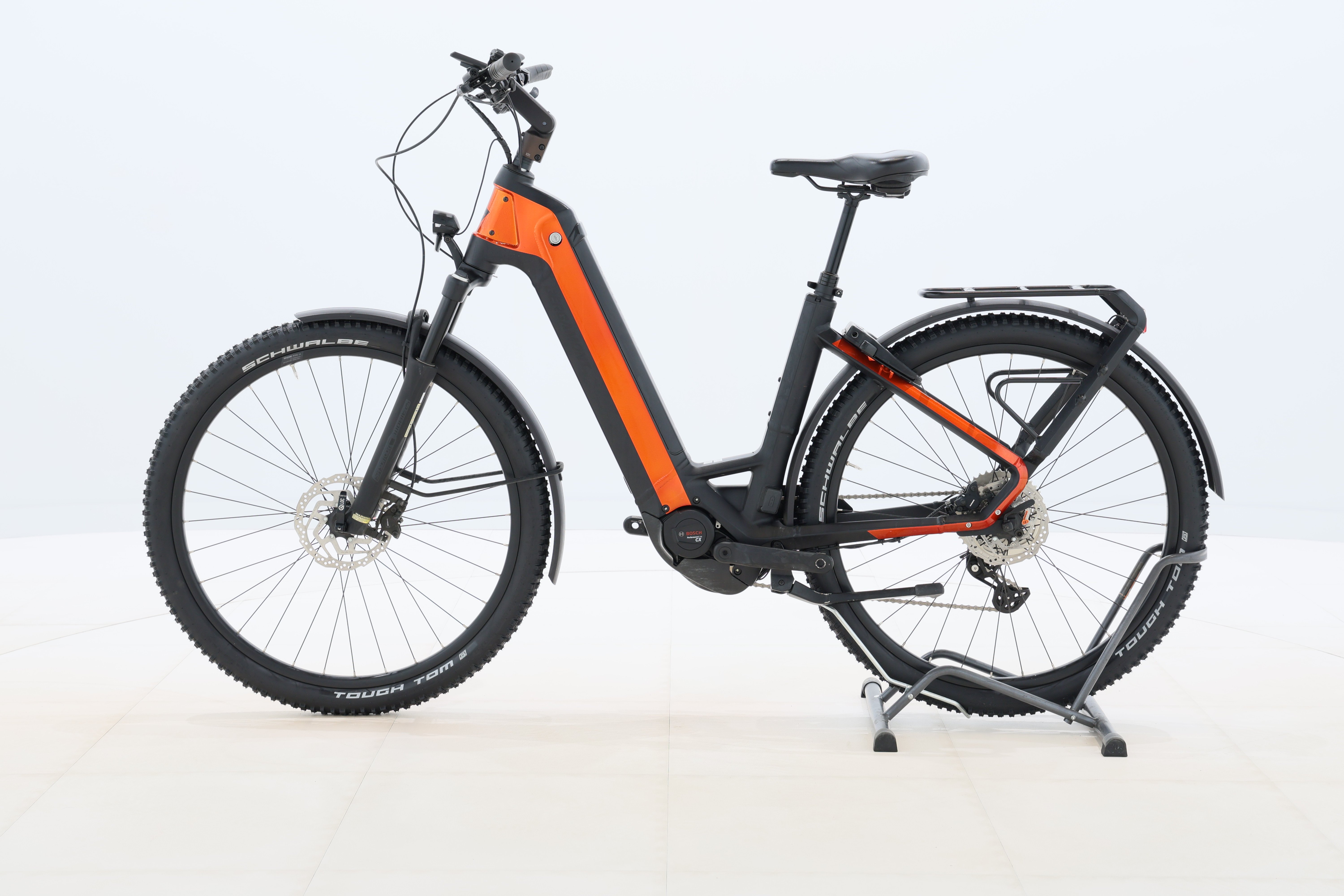 8e606b00-2161-45cc-859a-ae5abd91da4d