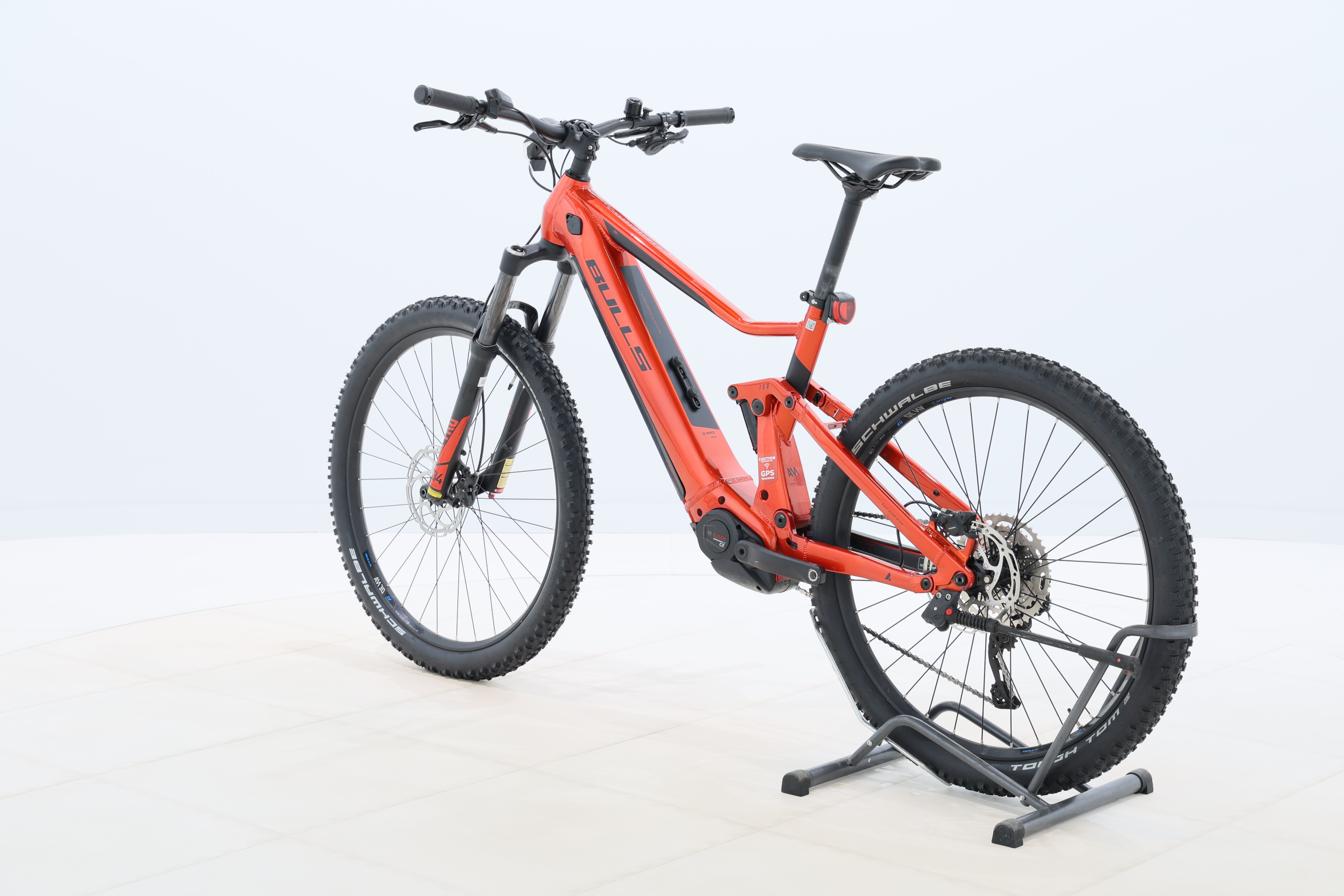 8a9f6f3b-bb46-4cbd-acd1-0feb8e3dd1f6