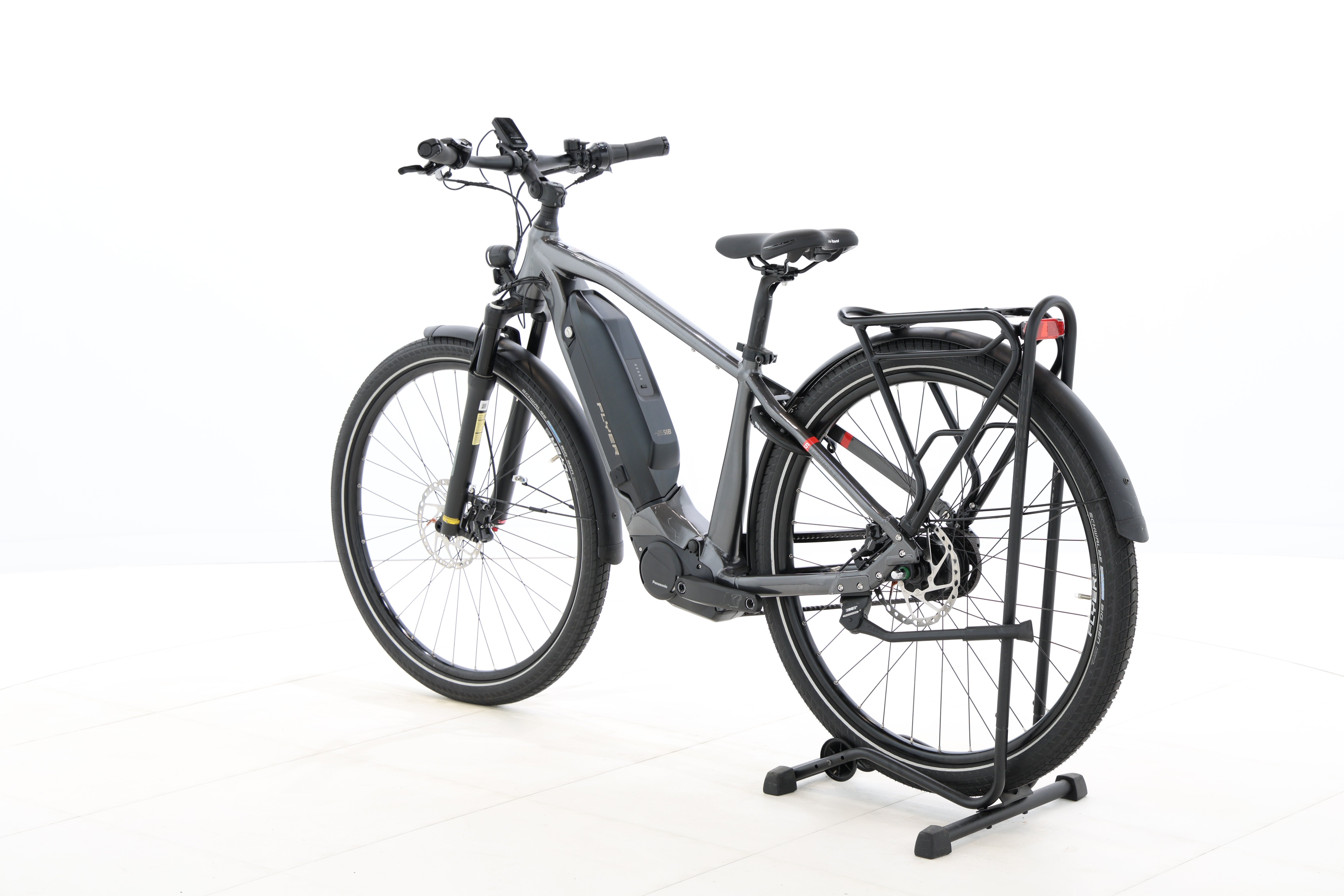 83d67d26-afa7-4320-bfef-351849f0adf4